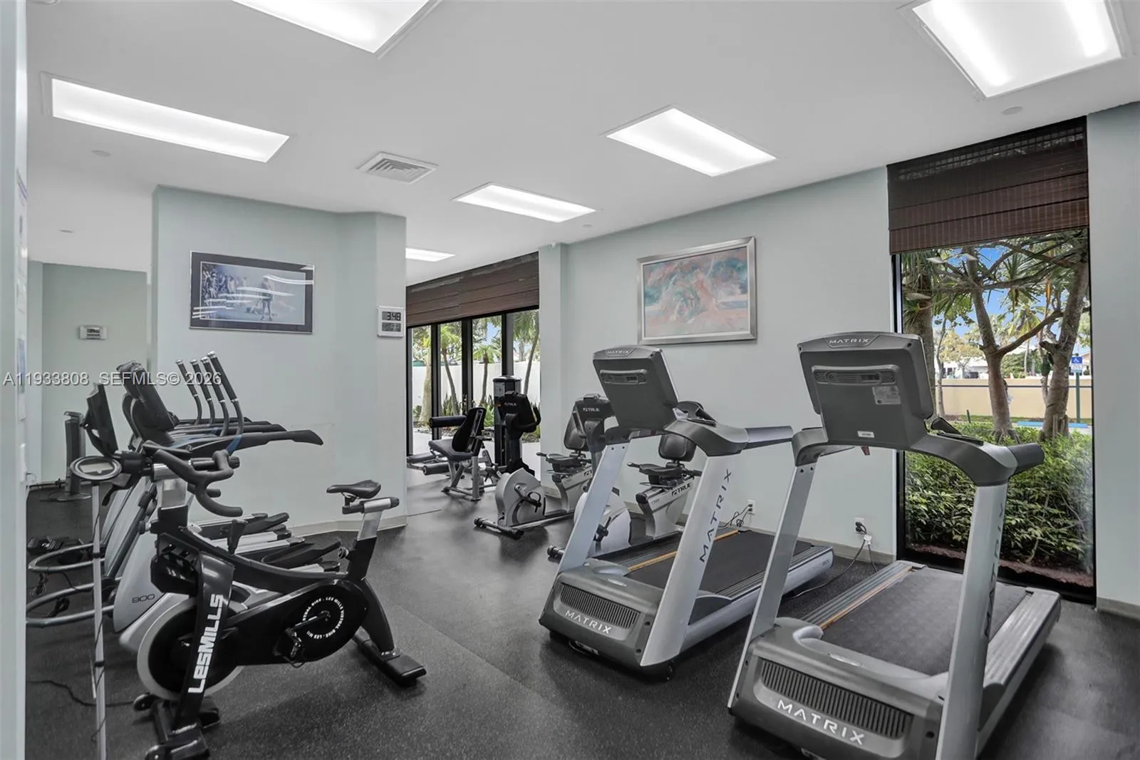 3598 Yacht Club Dr 1003, Aventura, Florida 33180, Aventura, Florida 33180, 3 Bedrooms Bedrooms, ,2 BathroomsBathrooms,Residential,For Sale,3598 Yacht Club Dr 1003, Aventura, Florida 33180,A11933808