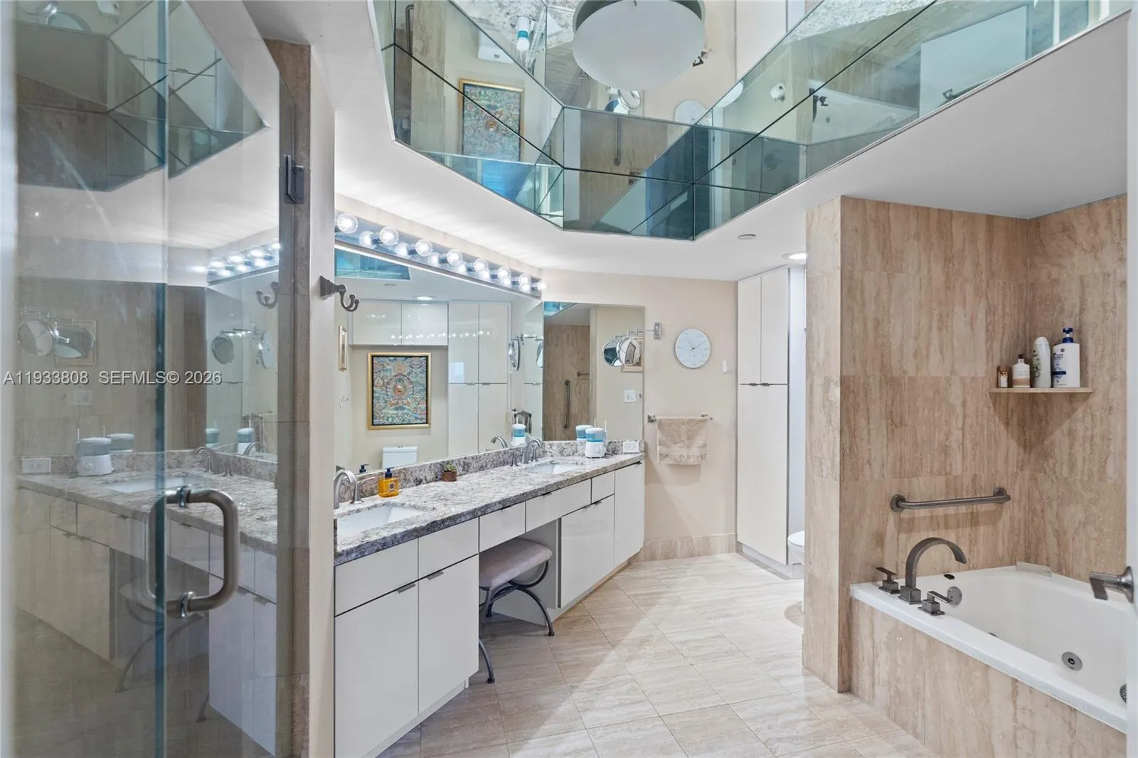 3598 Yacht Club Dr 1003, Aventura, Florida 33180, Aventura, Florida 33180, 3 Bedrooms Bedrooms, ,2 BathroomsBathrooms,Residential,For Sale,3598 Yacht Club Dr 1003, Aventura, Florida 33180,A11933808