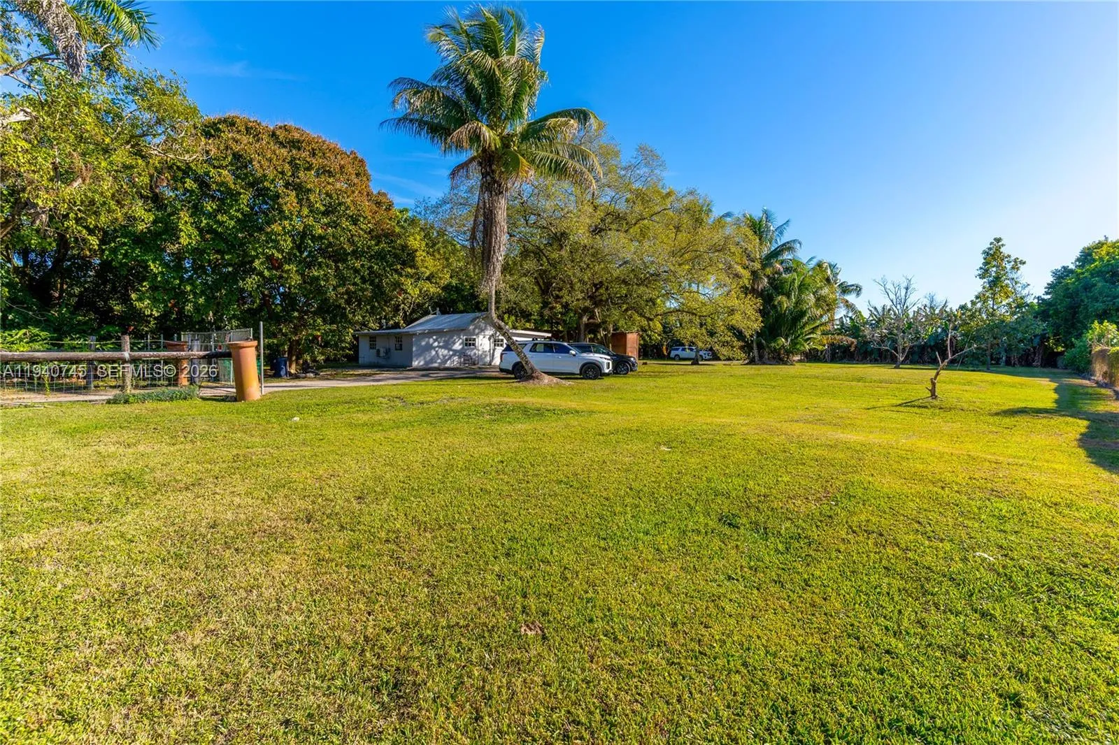 19750 Sw 136th St, Miami, Florida 33196, Miami, Florida 33196, 2 Bedrooms Bedrooms, ,1 BathroomBathrooms,Residential,For Sale,19750 Sw 136th St, Miami, Florida 33196,A11940745