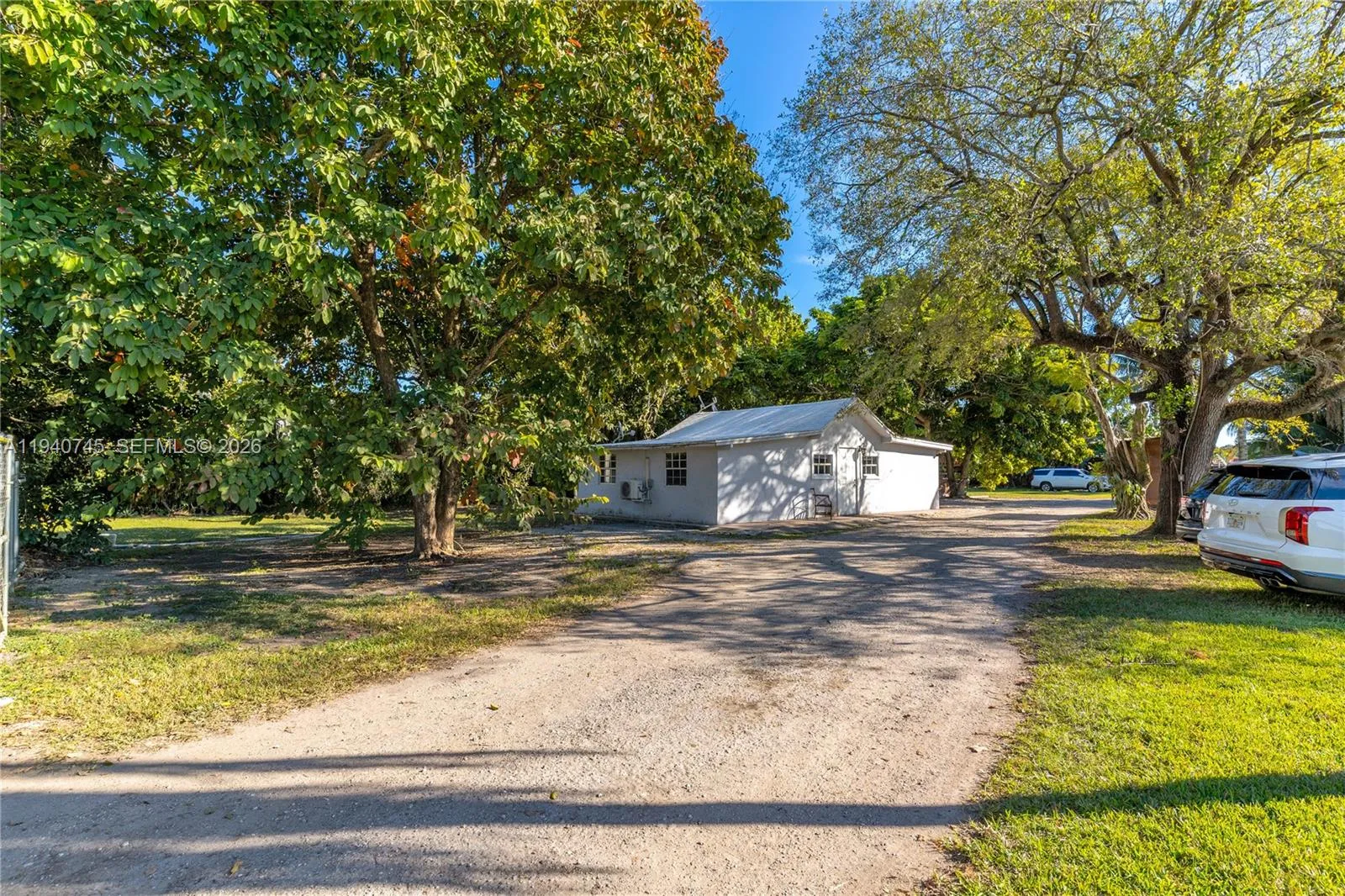 19750 Sw 136th St, Miami, Florida 33196, Miami, Florida 33196, 2 Bedrooms Bedrooms, ,1 BathroomBathrooms,Residential,For Sale,19750 Sw 136th St, Miami, Florida 33196,A11940745