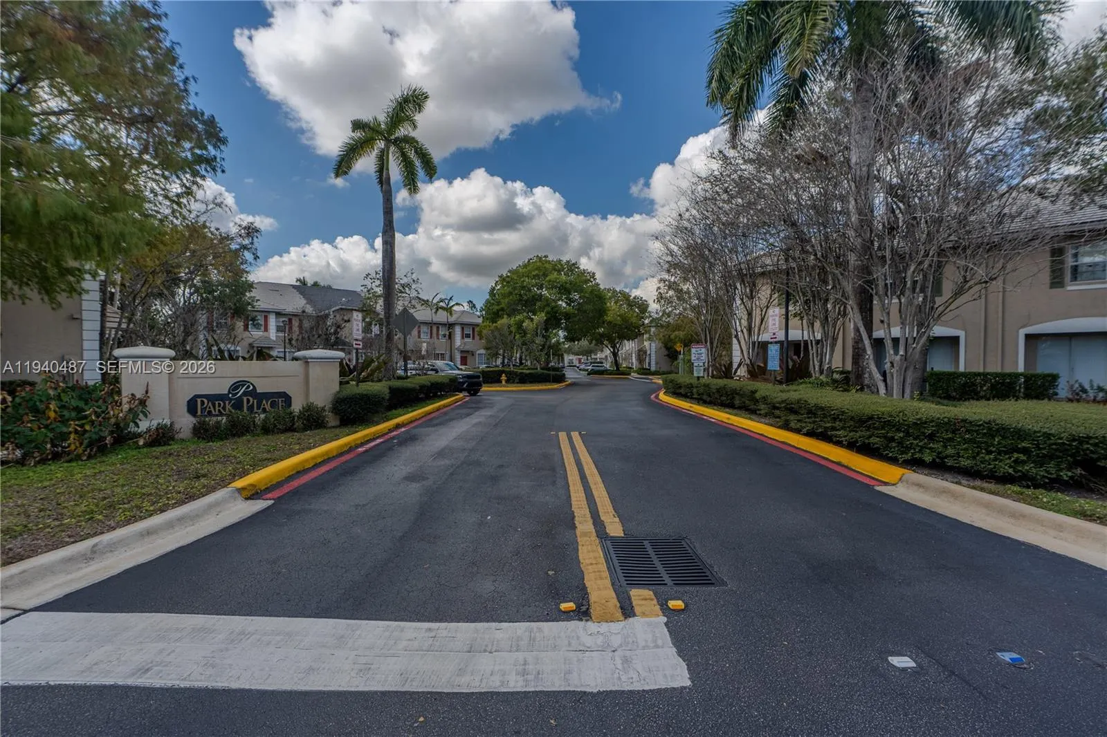 729 Nw 42nd Ave, Plantation, Florida 33317, Plantation, Florida 33317, 2 Bedrooms Bedrooms, ,2 BathroomsBathrooms,Residential,For Sale,729 Nw 42nd Ave, Plantation, Florida 33317,A11940487
