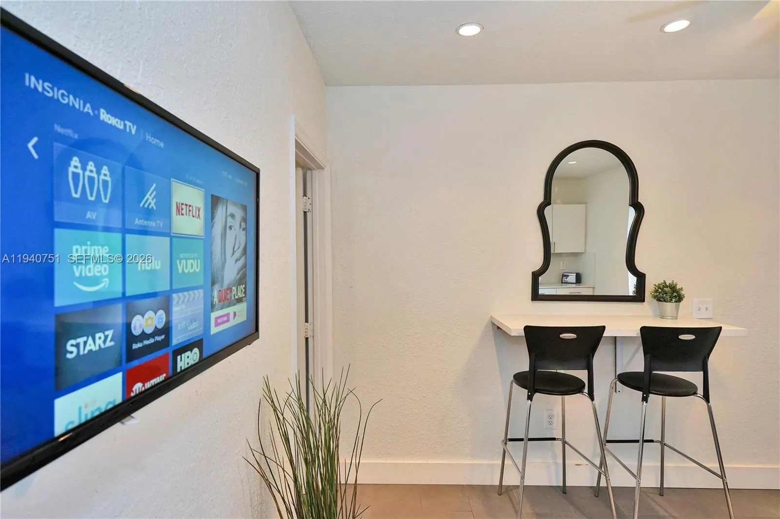 60 Nw 76th St 13, Miami, Florida 33150, Miami, Florida 33150, 1 Bedroom Bedrooms, ,1 BathroomBathrooms,Residential Lease,For Rent,60 Nw 76th St 13, Miami, Florida 33150,A11940751