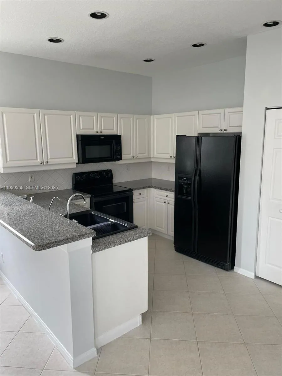 2145 Sw 150th Ave, Miramar, Florida 33027, Miramar, Florida 33027, 4 Bedrooms Bedrooms, ,3 BathroomsBathrooms,Residential Lease,For Rent,2145 Sw 150th Ave, Miramar, Florida 33027,A11939388
