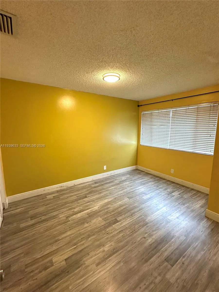 8253 Nw 8th Pl 2, Plantation, Florida 33324, Plantation, Florida 33324, 4 Bedrooms Bedrooms, ,2 BathroomsBathrooms,Residential,For Sale,8253 Nw 8th Pl 2, Plantation, Florida 33324,A11939633