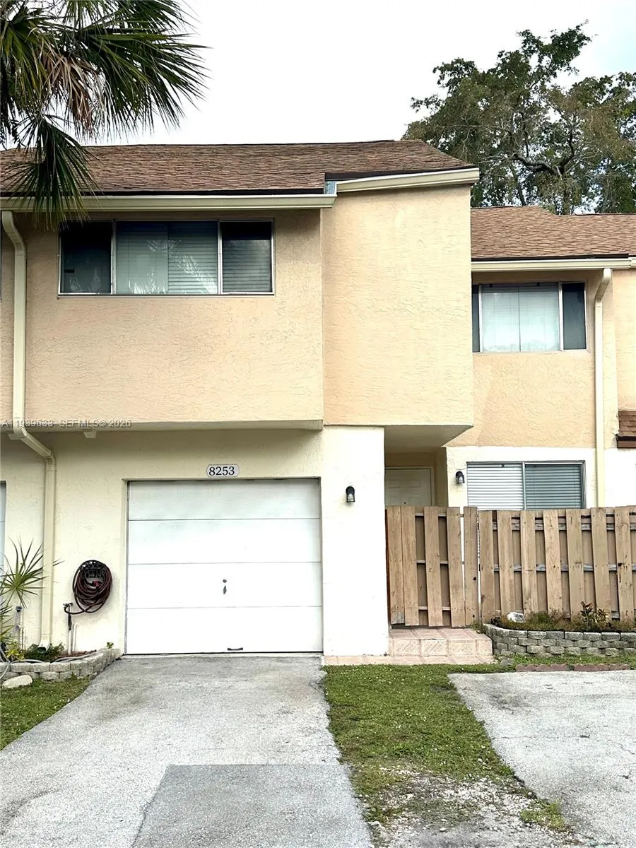 8253 Nw 8th Pl 2, Plantation, Florida 33324, Plantation, Florida 33324, 4 Bedrooms Bedrooms, ,2 BathroomsBathrooms,Residential,For Sale,8253 Nw 8th Pl 2, Plantation, Florida 33324,A11939633 8253 Nw 8th Pl 2, Plantation, Florida 33324, Plantation, Florida 33324, 4 Bedrooms Bedrooms, ,2 BathroomsBathrooms,Residential,For Sale,8253 Nw 8th Pl 2, Plantation, Florida 33324,A11939633
