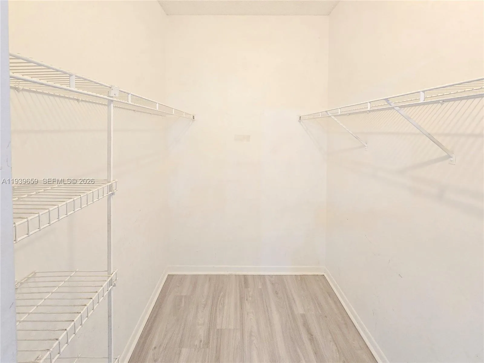 2331 Nw 96th Ter 17l, Pembroke Pines, Florida 3302, Pembroke Pines, Florida 33024, 2 Bedrooms Bedrooms, ,2 BathroomsBathrooms,Residential Lease,For Rent,2331 Nw 96th Ter 17l, Pembroke Pines, Florida 3302,A11939659