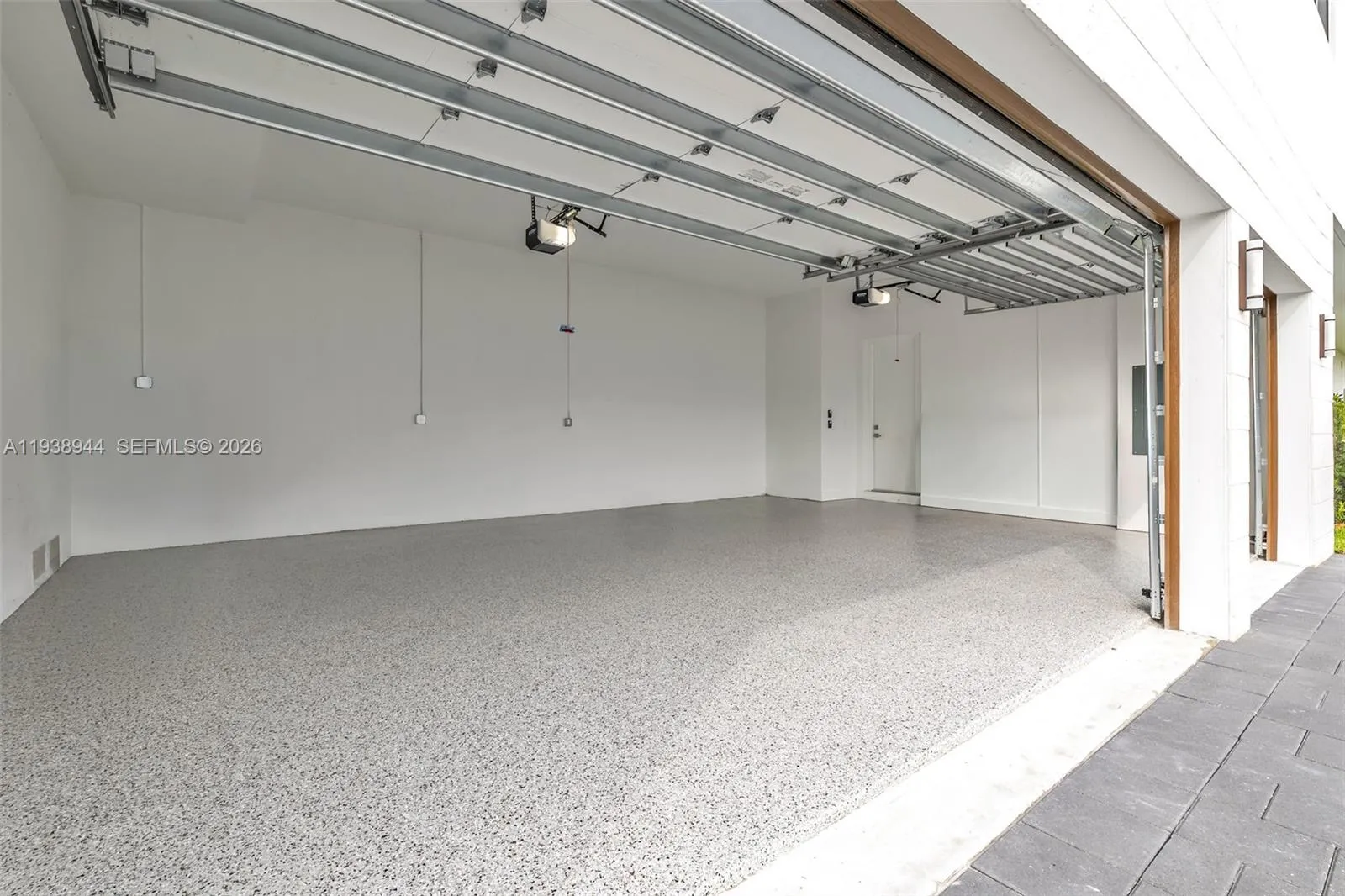 16699 N Botaniko Dr N, Weston, Florida 33326, Weston, Florida 33326, 5 Bedrooms Bedrooms, ,6 BathroomsBathrooms,Residential Lease,For Rent,16699 N Botaniko Dr N, Weston, Florida 33326,A11938944