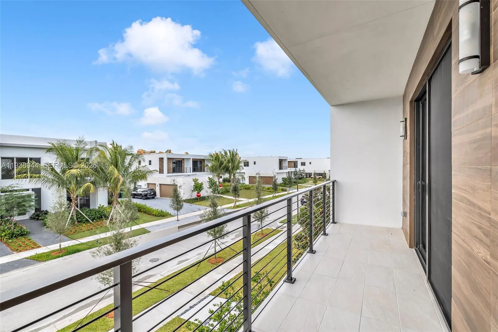 16699 N Botaniko Dr N, Weston, Florida 33326, Weston, Florida 33326, 5 Bedrooms Bedrooms, ,6 BathroomsBathrooms,Residential Lease,For Rent,16699 N Botaniko Dr N, Weston, Florida 33326,A11938944