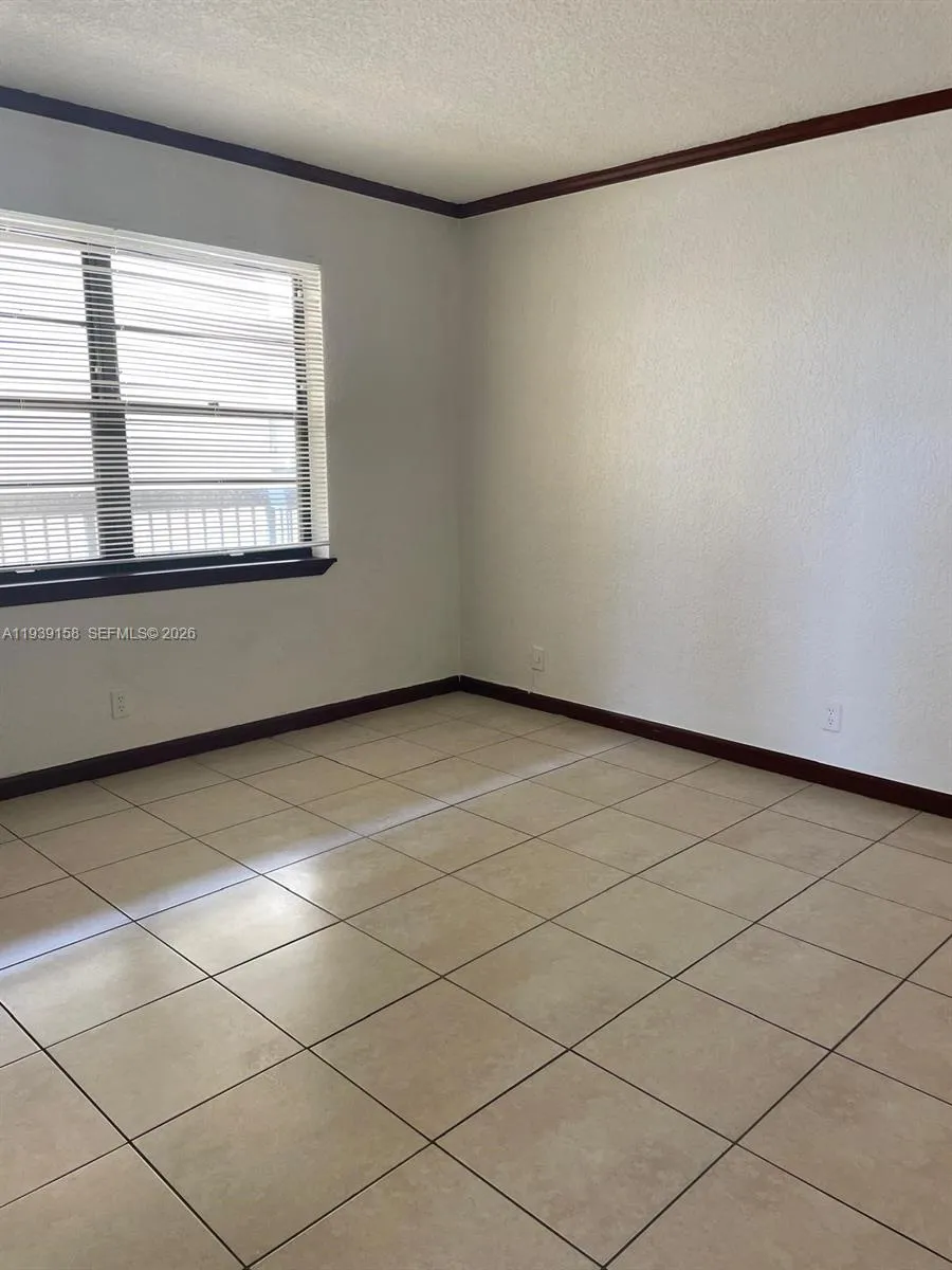 6575 W Oakland Park Blvd 511, Lauderhill, Florida, Lauderhill, Florida 33313, 2 Bedrooms Bedrooms, ,2 BathroomsBathrooms,Residential Lease,For Rent,6575 W Oakland Park Blvd 511, Lauderhill, Florida ,A11939158