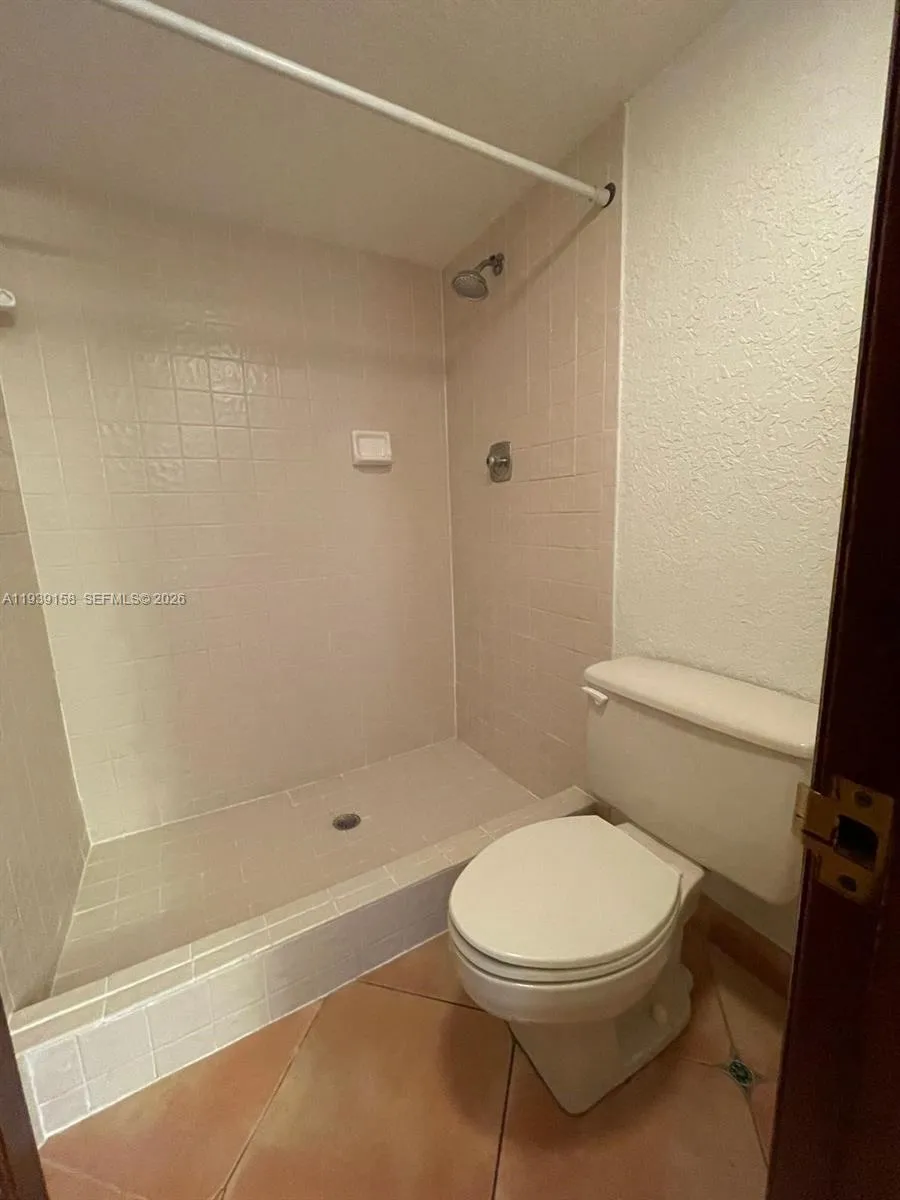 6575 W Oakland Park Blvd 511, Lauderhill, Florida, Lauderhill, Florida 33313, 2 Bedrooms Bedrooms, ,2 BathroomsBathrooms,Residential Lease,For Rent,6575 W Oakland Park Blvd 511, Lauderhill, Florida ,A11939158