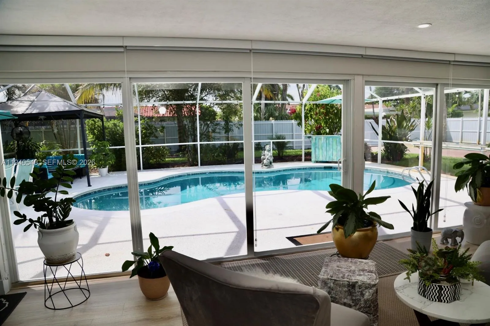 428 N Crescent Dr, Hollywood, Florida 33021, Hollywood, Florida 33021, 4 Bedrooms Bedrooms, ,2 BathroomsBathrooms,Residential,For Sale,428 N Crescent Dr, Hollywood, Florida 33021,A11940548