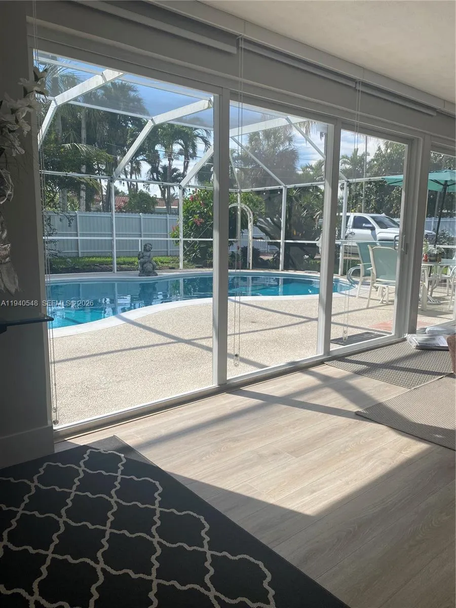428 N Crescent Dr, Hollywood, Florida 33021, Hollywood, Florida 33021, 4 Bedrooms Bedrooms, ,2 BathroomsBathrooms,Residential,For Sale,428 N Crescent Dr, Hollywood, Florida 33021,A11940548