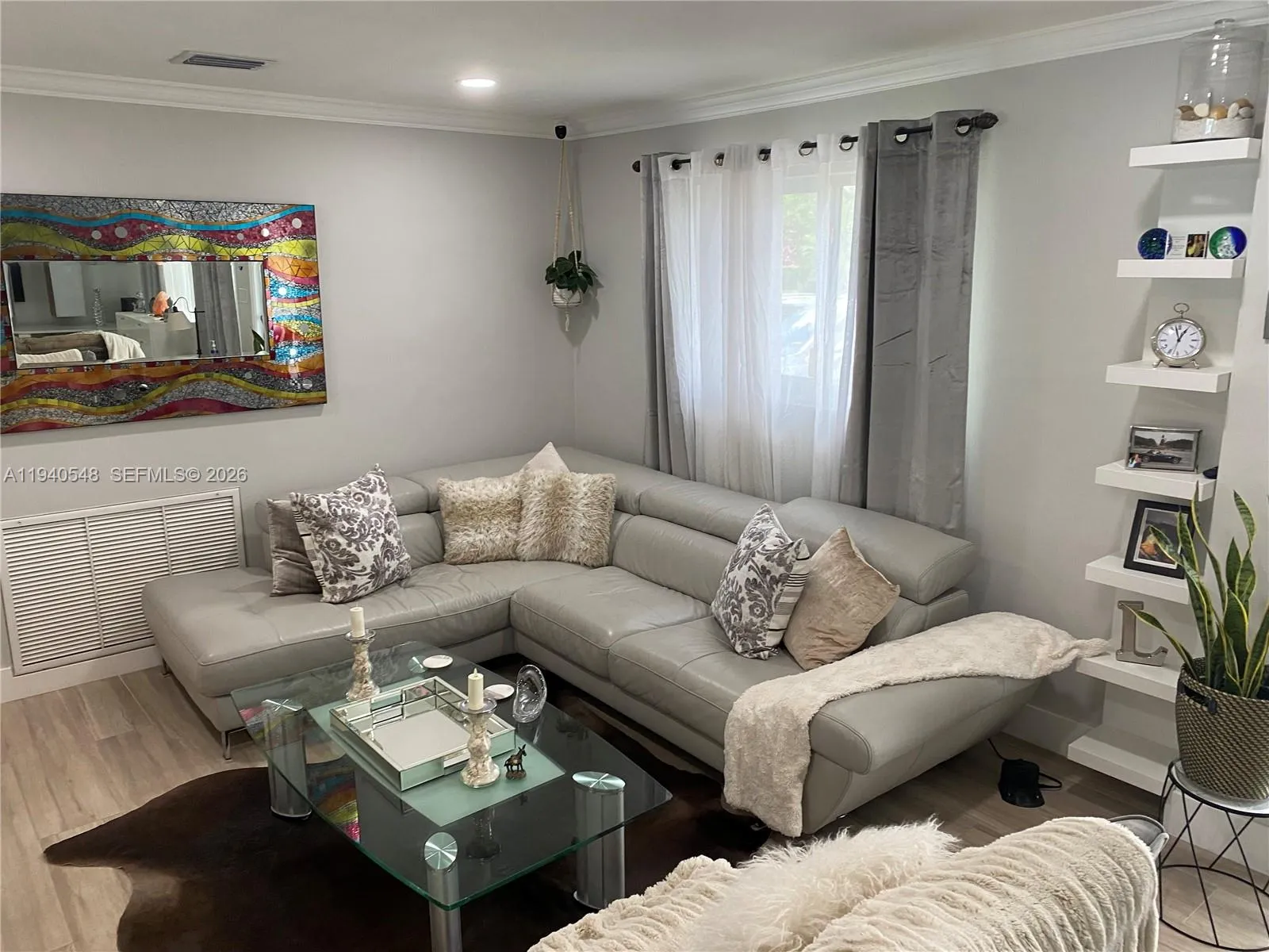 428 N Crescent Dr, Hollywood, Florida 33021, Hollywood, Florida 33021, 4 Bedrooms Bedrooms, ,2 BathroomsBathrooms,Residential,For Sale,428 N Crescent Dr, Hollywood, Florida 33021,A11940548