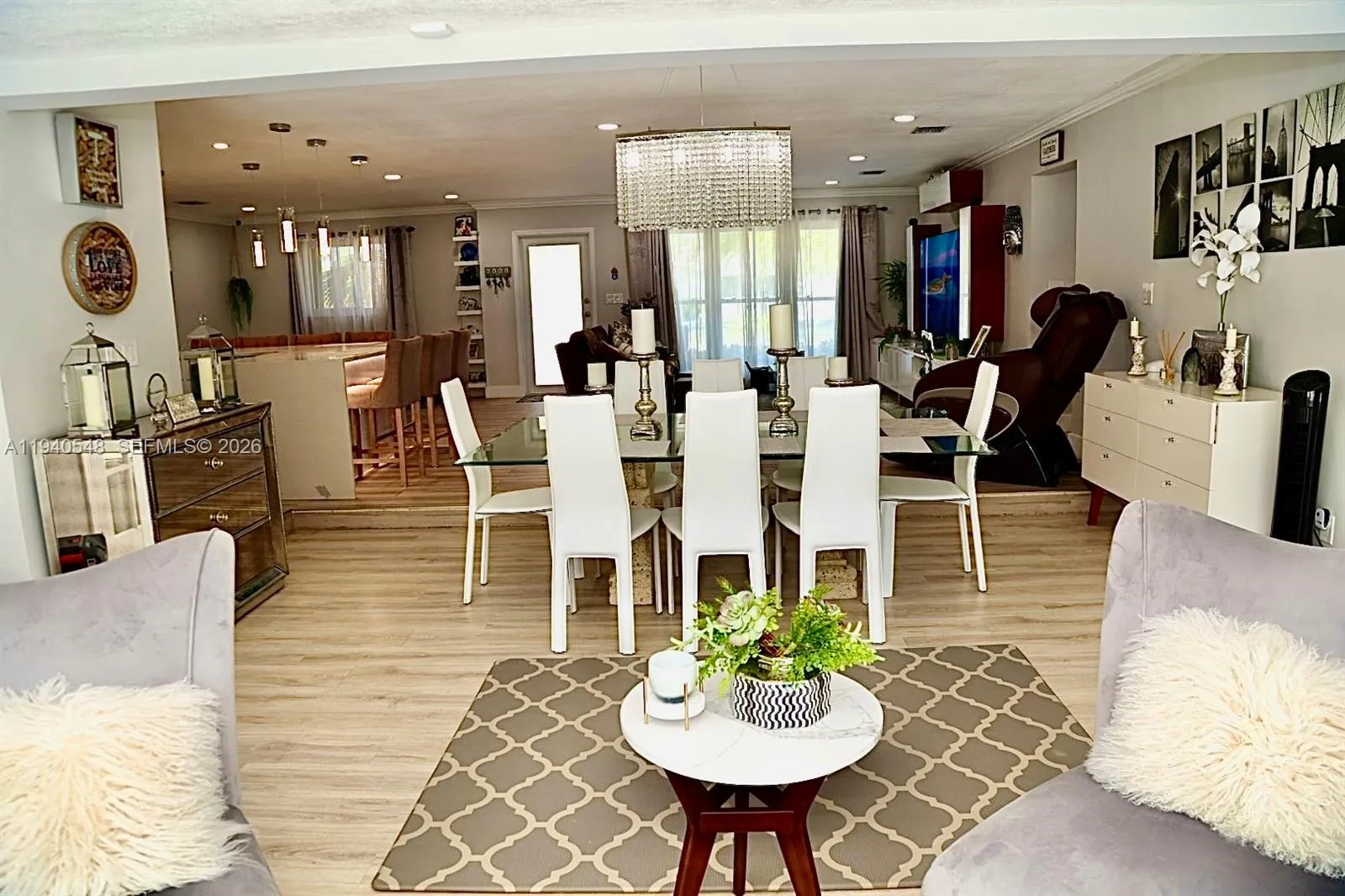 428 N Crescent Dr, Hollywood, Florida 33021, Hollywood, Florida 33021, 4 Bedrooms Bedrooms, ,2 BathroomsBathrooms,Residential,For Sale,428 N Crescent Dr, Hollywood, Florida 33021,A11940548