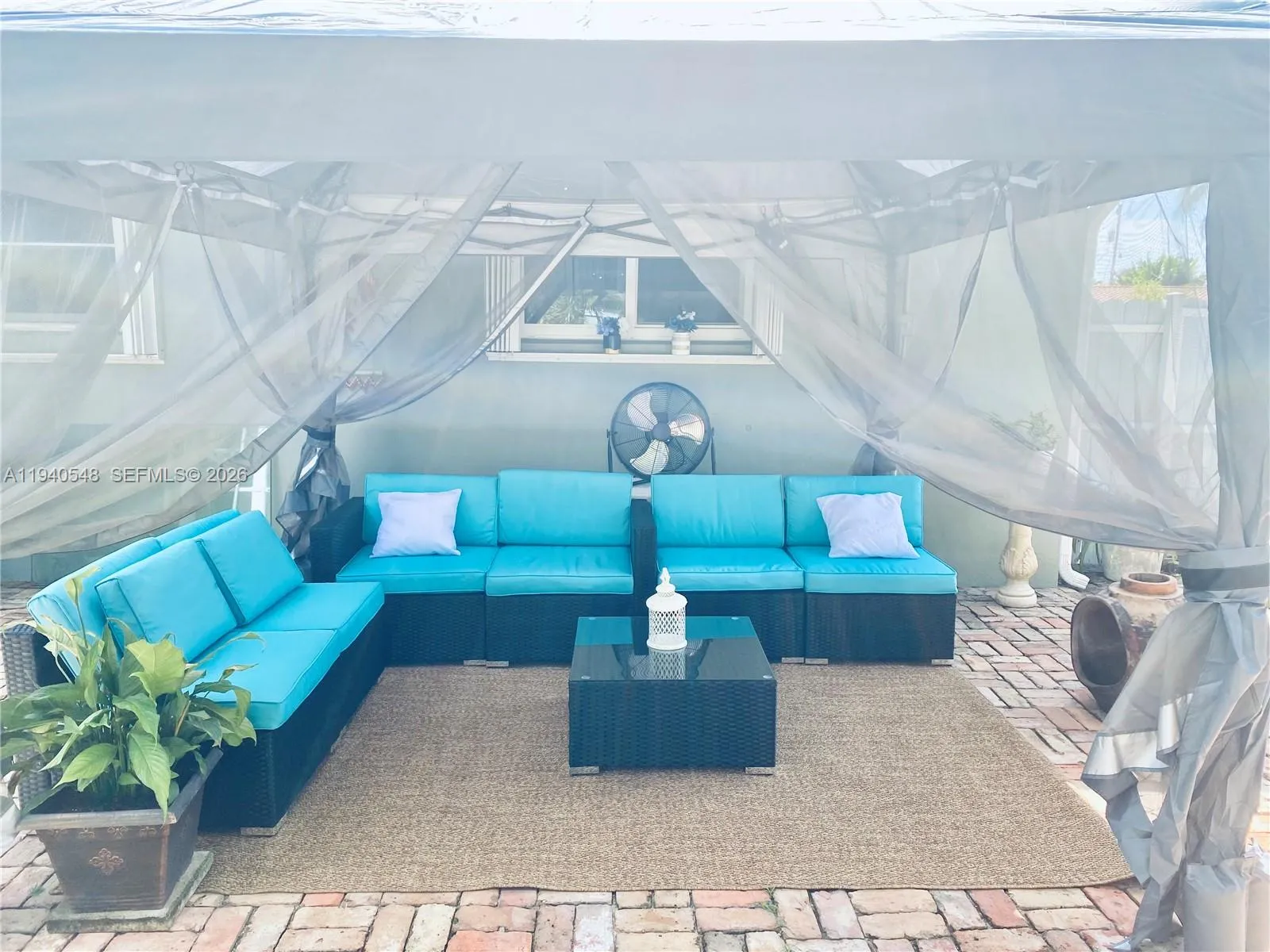 428 N Crescent Dr, Hollywood, Florida 33021, Hollywood, Florida 33021, 4 Bedrooms Bedrooms, ,2 BathroomsBathrooms,Residential,For Sale,428 N Crescent Dr, Hollywood, Florida 33021,A11940548