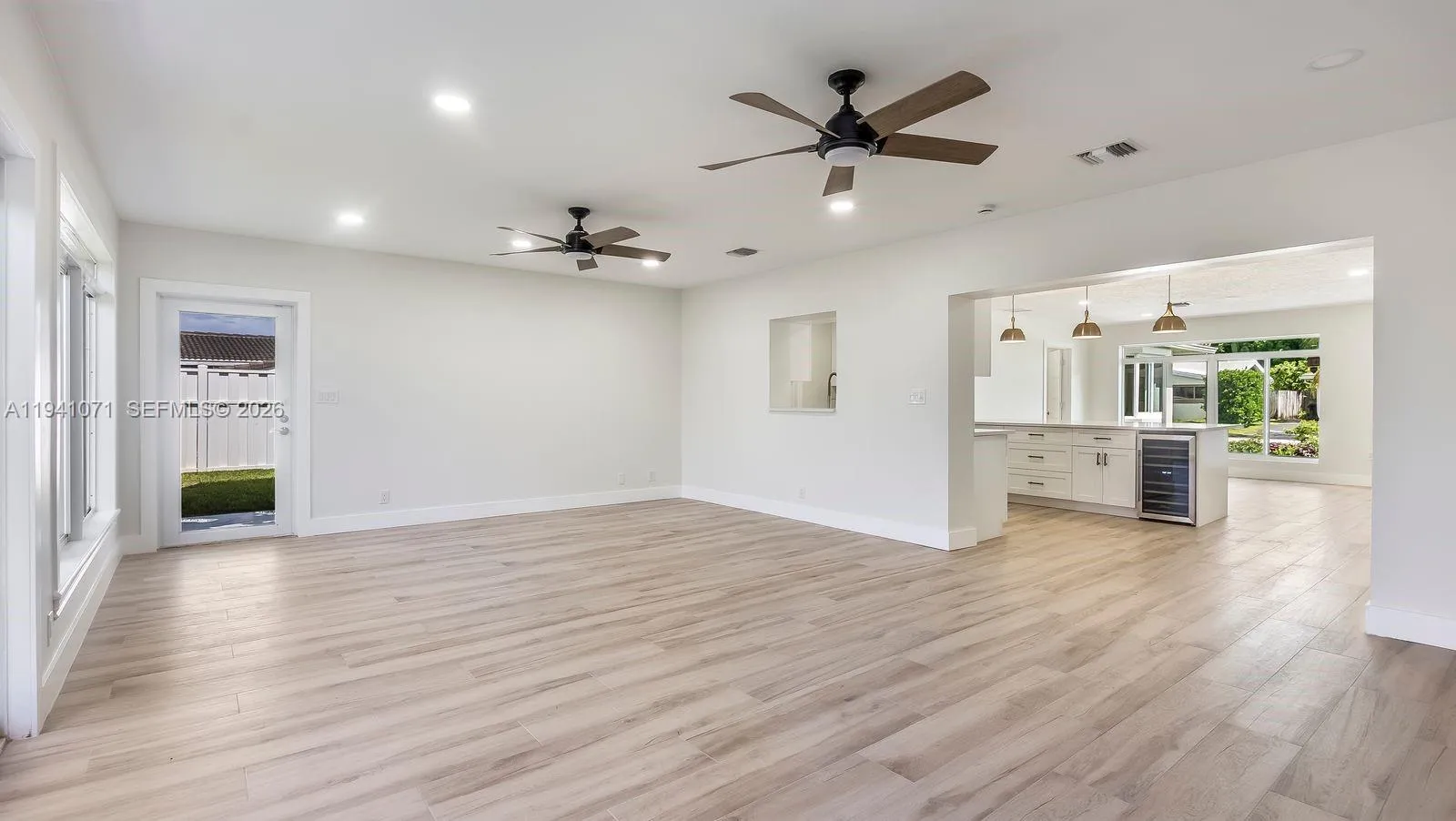 5713 Ne 17th Ter, Fort Lauderdale, Florida 33334, Fort Lauderdale, Florida 33334, 3 Bedrooms Bedrooms, ,2 BathroomsBathrooms,Residential,For Sale,5713 Ne 17th Ter, Fort Lauderdale, Florida 33334,A11941071