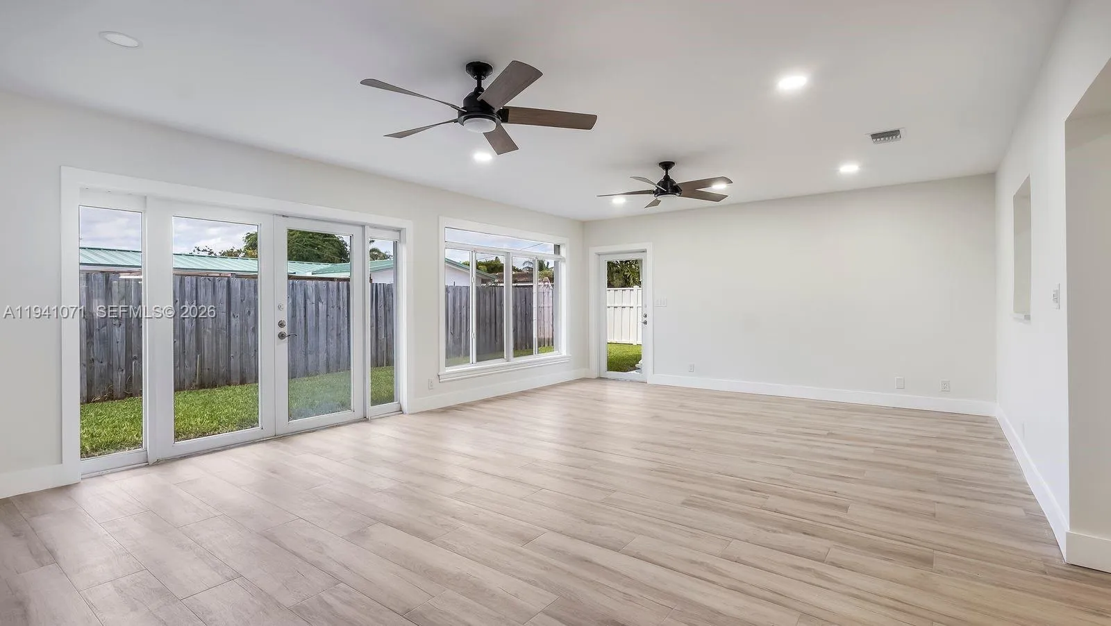 5713 Ne 17th Ter, Fort Lauderdale, Florida 33334, Fort Lauderdale, Florida 33334, 3 Bedrooms Bedrooms, ,2 BathroomsBathrooms,Residential,For Sale,5713 Ne 17th Ter, Fort Lauderdale, Florida 33334,A11941071