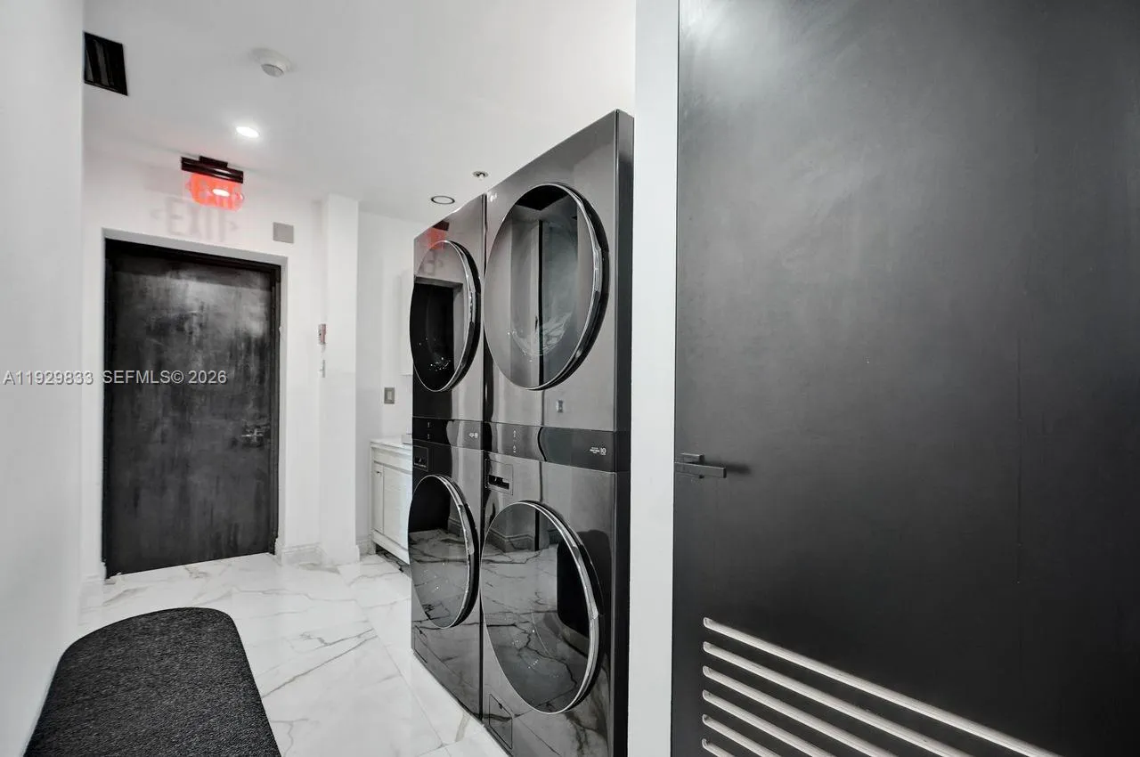 3300 Ne 188th St 210, Aventura, Florida 33180, Aventura, Florida 33180, 4 Bedrooms Bedrooms, ,5 BathroomsBathrooms,Residential,For Sale,3300 Ne 188th St 210, Aventura, Florida 33180,A11929833