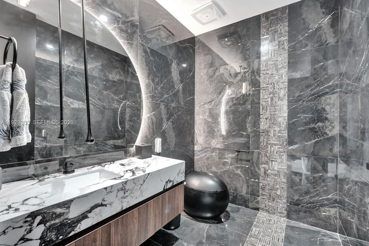 3300 Ne 188th St 210, Aventura, Florida 33180, Aventura, Florida 33180, 4 Bedrooms Bedrooms, ,5 BathroomsBathrooms,Residential,For Sale,3300 Ne 188th St 210, Aventura, Florida 33180,A11929833