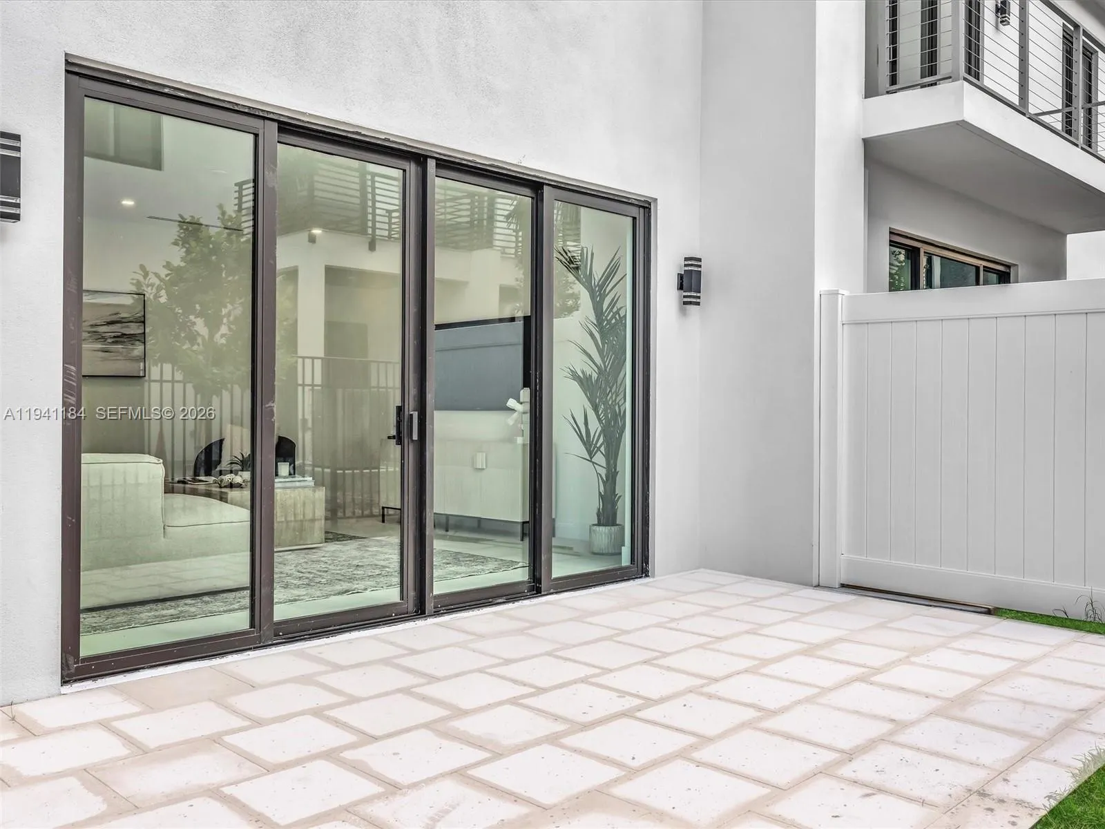 4665 Sw 32nd Ave B1, Dania Beach, Florida 33312, Dania Beach, Florida 33312, 3 Bedrooms Bedrooms, ,2 BathroomsBathrooms,Residential,For Sale,4665 Sw 32nd Ave B1, Dania Beach, Florida 33312,A11941184