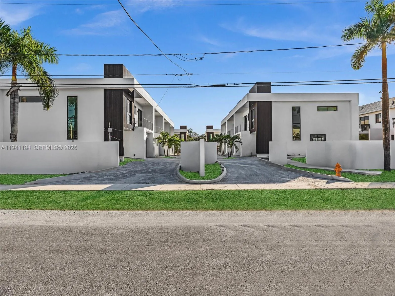 4665 Sw 32nd Ave B1, Dania Beach, Florida 33312, Dania Beach, Florida 33312, 3 Bedrooms Bedrooms, ,2 BathroomsBathrooms,Residential,For Sale,4665 Sw 32nd Ave B1, Dania Beach, Florida 33312,A11941184