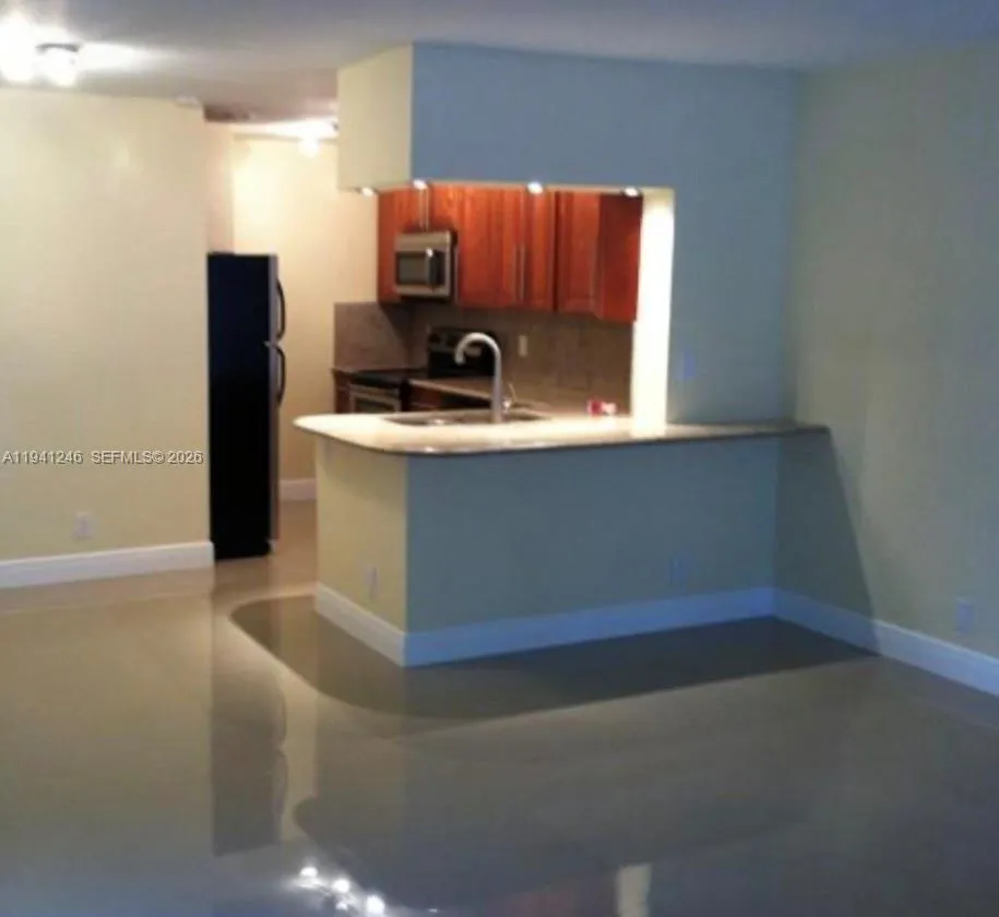 Coral Springs, Florida 33065, 2 Bedrooms Bedrooms, ,2 BathroomsBathrooms,Residential Lease,For Rent,A11941246