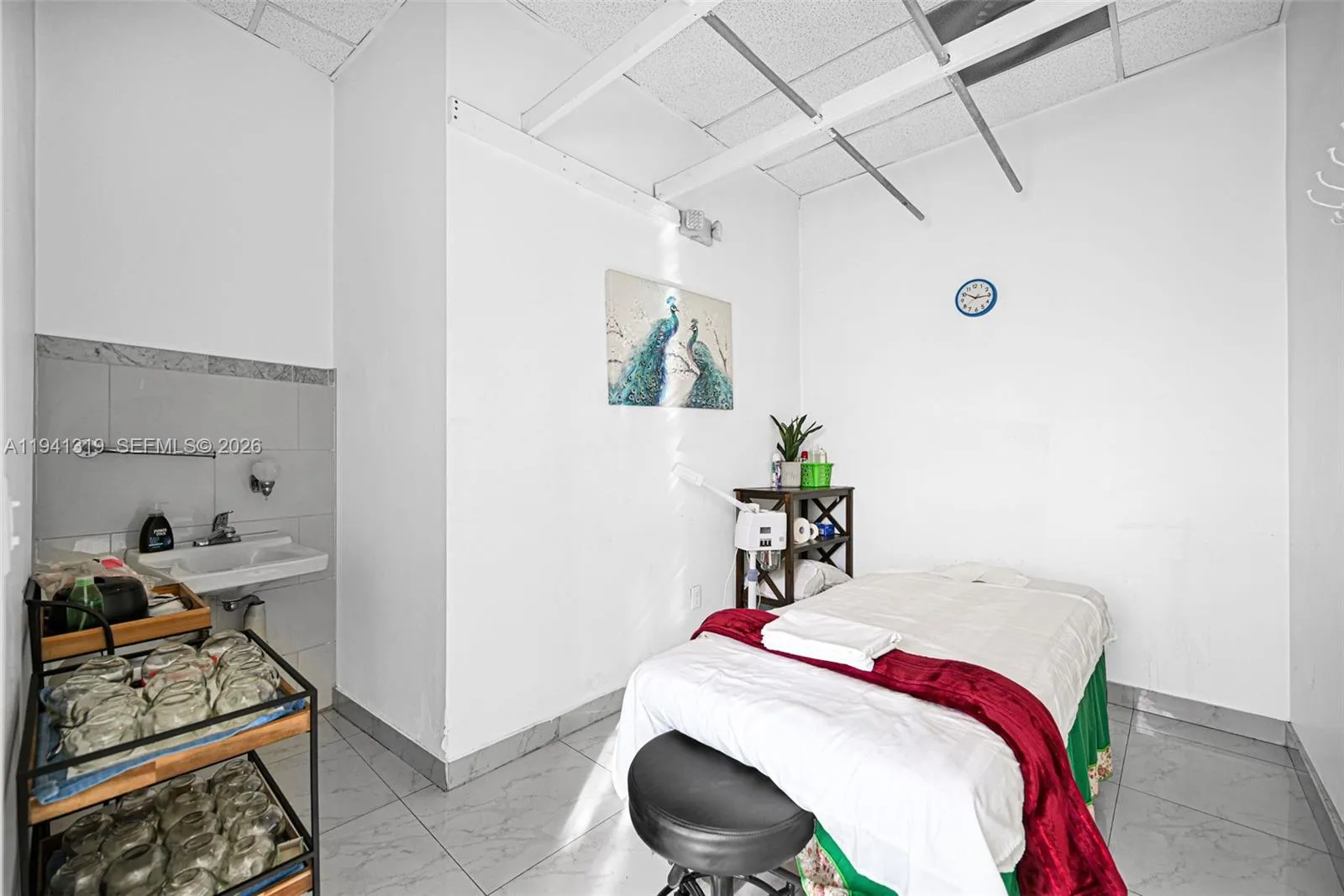 2301 Wilton Dr C5, Wilton Manors, Florida 33305, Wilton Manors, Florida 33305, ,Commercial Sale,For Sale,2301 Wilton Dr C5, Wilton Manors, Florida 33305,A11941319