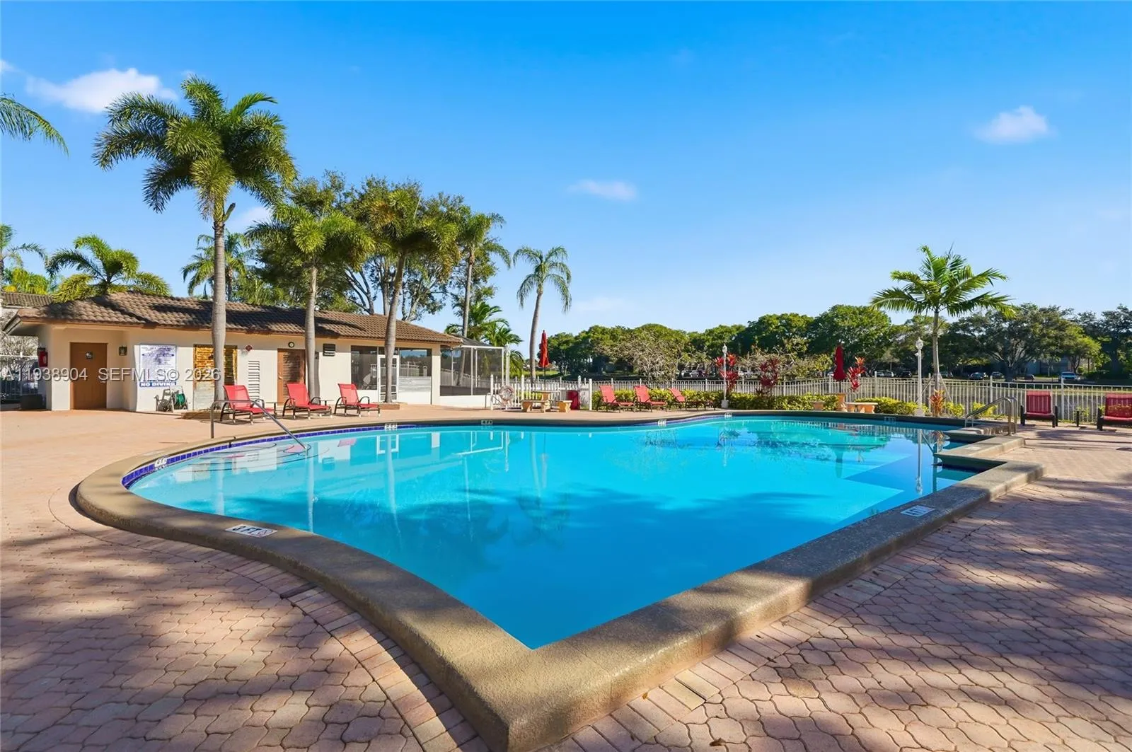 11611 Nw 11th St 11611, Pembroke Pines, Florida 33, Pembroke Pines, Florida 33026, 2 Bedrooms Bedrooms, ,2 BathroomsBathrooms,Residential,For Sale,11611 Nw 11th St 11611, Pembroke Pines, Florida 33,A11938904