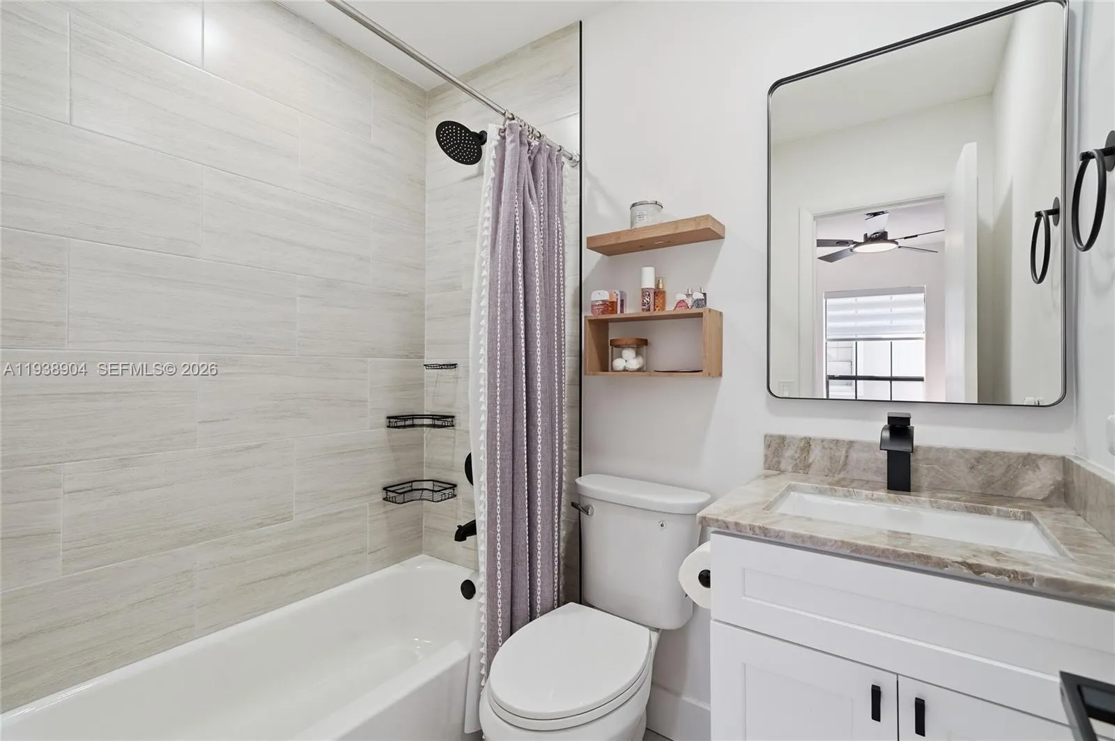 11611 Nw 11th St 11611, Pembroke Pines, Florida 33, Pembroke Pines, Florida 33026, 2 Bedrooms Bedrooms, ,2 BathroomsBathrooms,Residential,For Sale,11611 Nw 11th St 11611, Pembroke Pines, Florida 33,A11938904