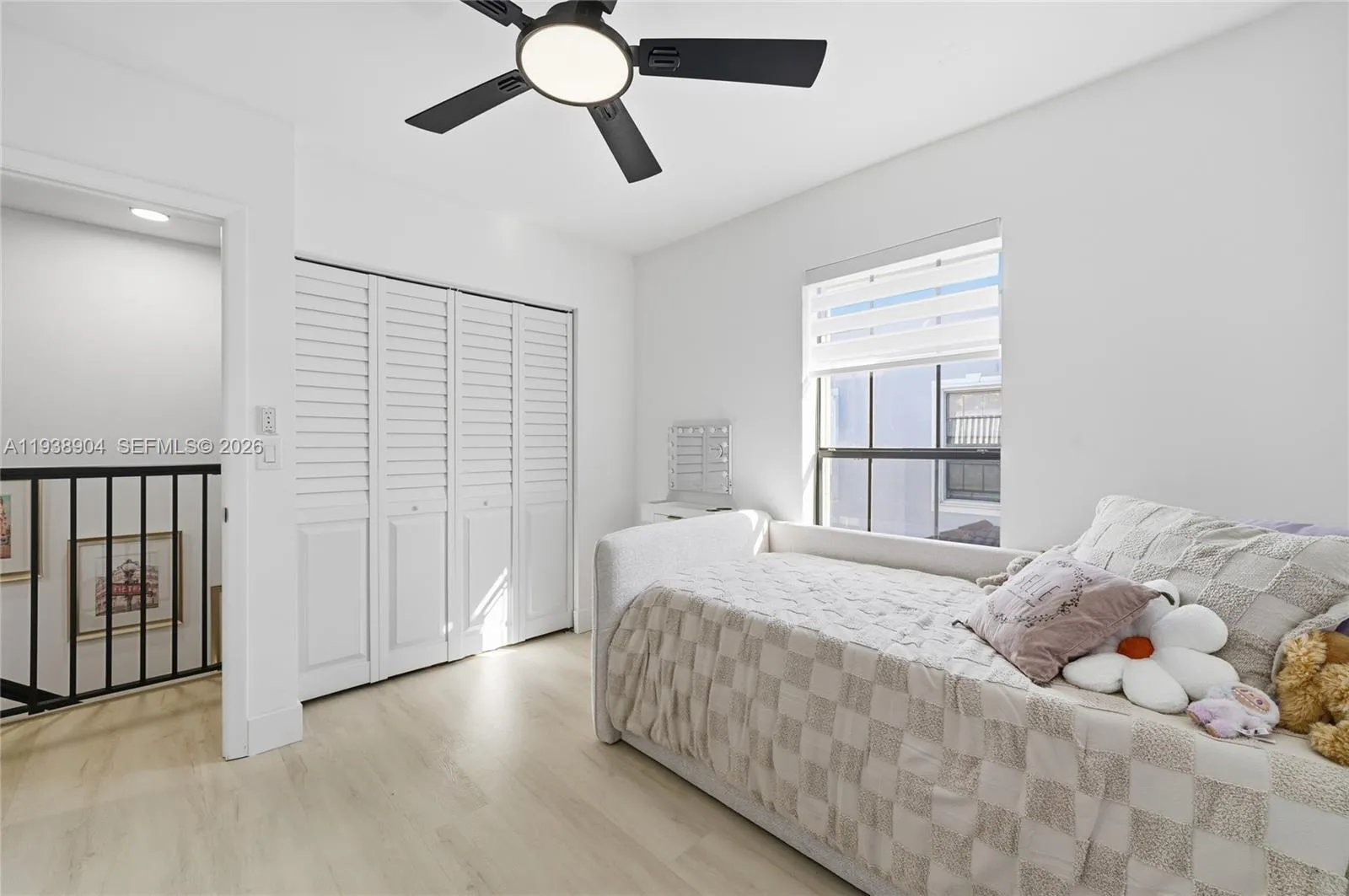 11611 Nw 11th St 11611, Pembroke Pines, Florida 33, Pembroke Pines, Florida 33026, 2 Bedrooms Bedrooms, ,2 BathroomsBathrooms,Residential,For Sale,11611 Nw 11th St 11611, Pembroke Pines, Florida 33,A11938904