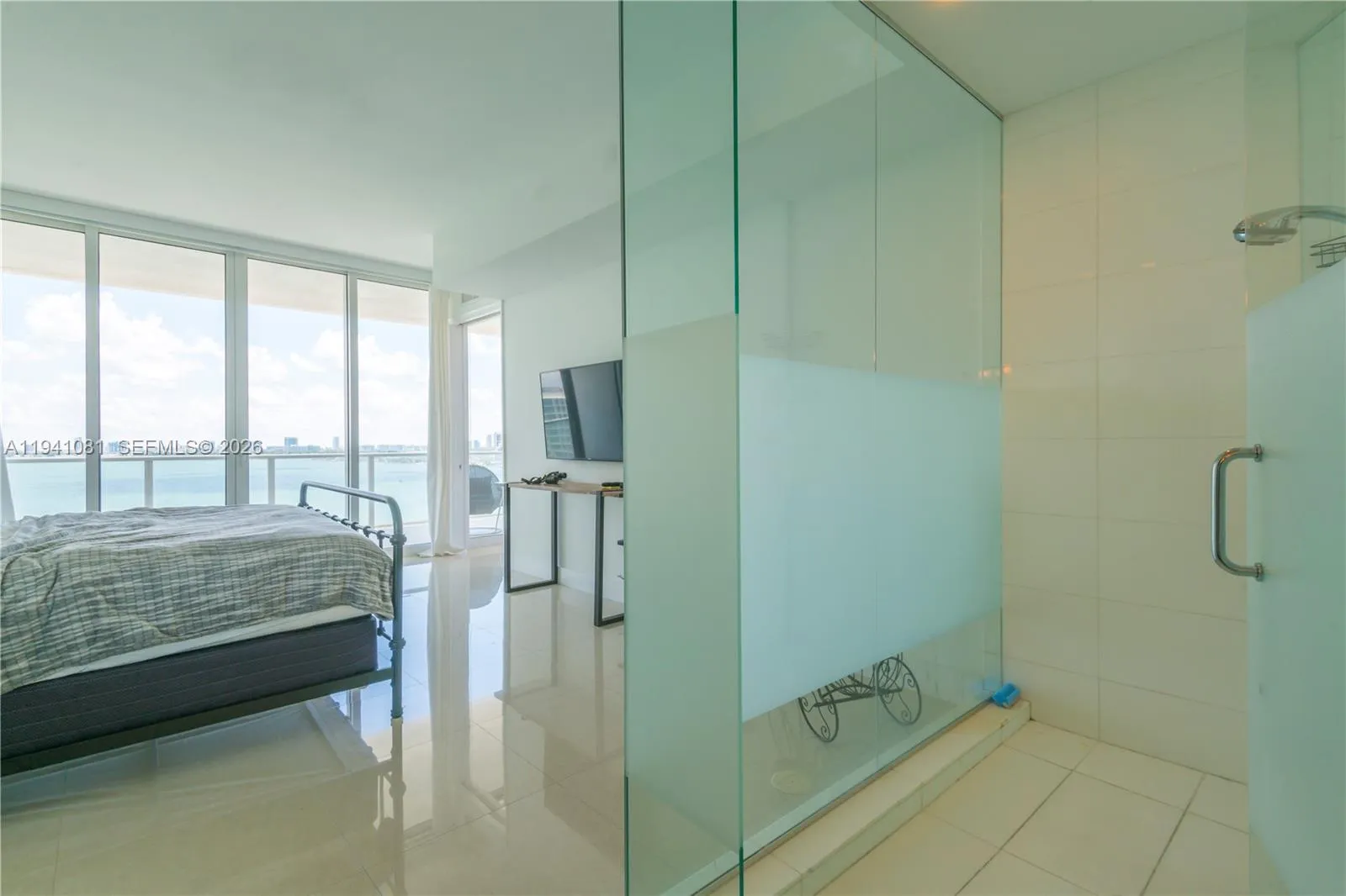 2020 N Bayshore Dr 1510, Miami, Florida 33137, Miami, Florida 33137, 3 Bedrooms Bedrooms, ,3 BathroomsBathrooms,Residential,For Sale,2020 N Bayshore Dr 1510, Miami, Florida 33137,A11941081