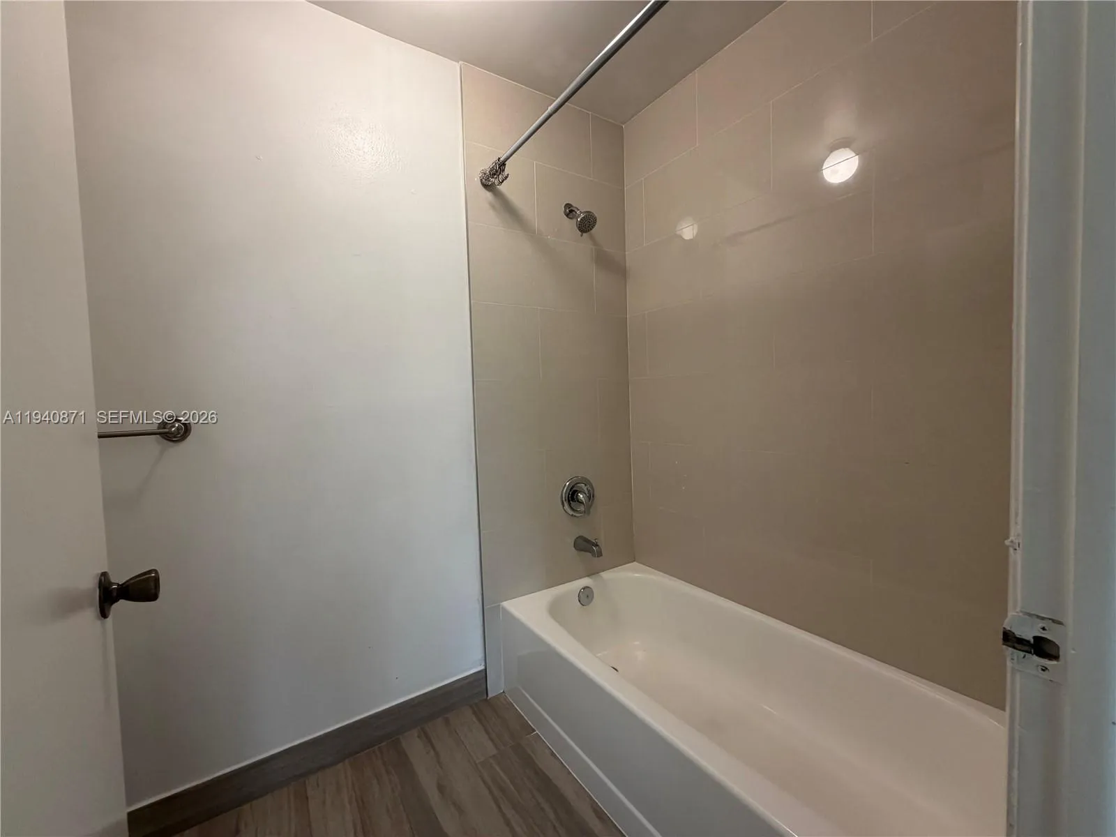 9123 Sw 138th Pl 9123, Miami, Florida 33186, Miami, Florida 33186, 2 Bedrooms Bedrooms, ,2 BathroomsBathrooms,Residential Lease,For Rent,9123 Sw 138th Pl 9123, Miami, Florida 33186,A11940871