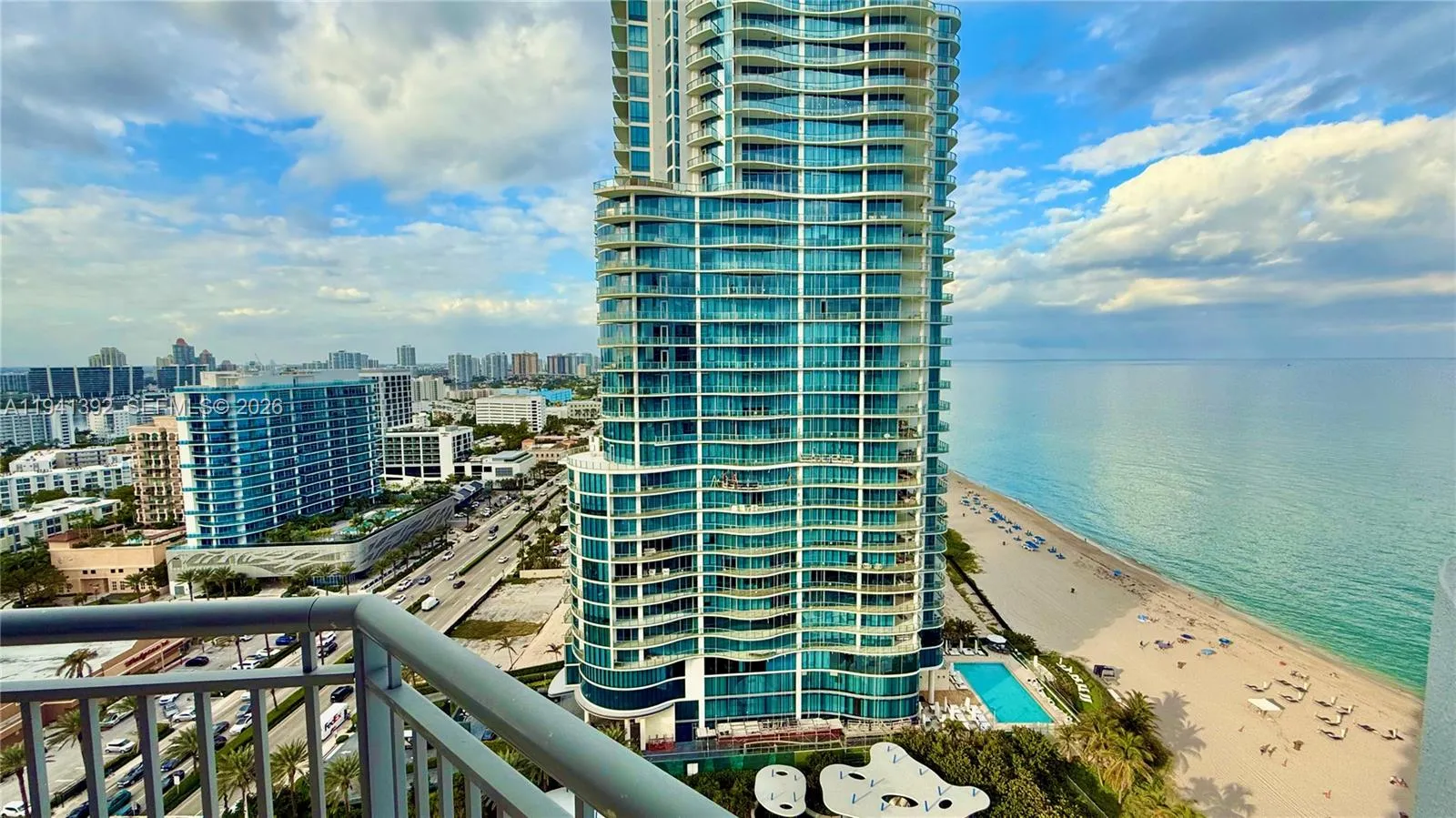 17375 Collins Ave 2406, Sunny Isles Beach, Florida, Sunny Isles Beach, Florida 33160, 1 Bedroom Bedrooms, ,1 BathroomBathrooms,Residential,For Sale,17375 Collins Ave 2406, Sunny Isles Beach, Florida,A11941392