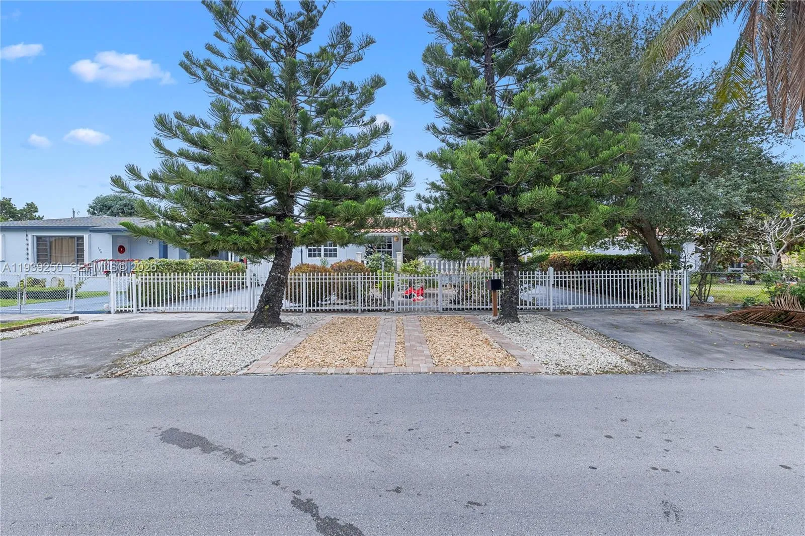 116 E 59, Hialeah, Florida 33013, Hialeah, Florida 33013, 3 Bedrooms Bedrooms, ,2 BathroomsBathrooms,Residential,For Sale,116 E 59, Hialeah, Florida 33013,A11939250
