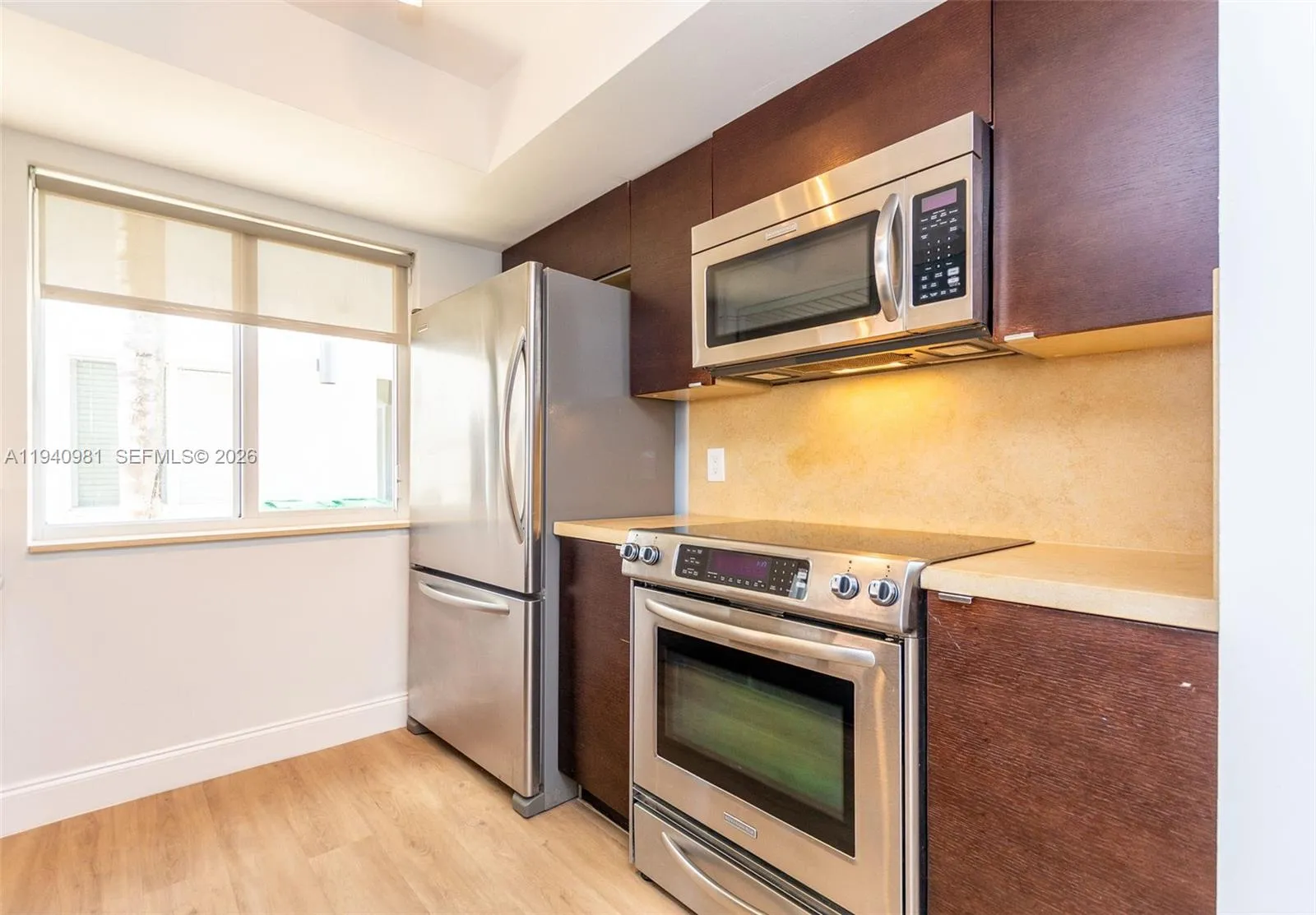 2945 Bridgeport Ave C, Miami, Florida 33133, Miami, Florida 33133, 2 Bedrooms Bedrooms, ,2 BathroomsBathrooms,Residential Lease,For Rent,2945 Bridgeport Ave C, Miami, Florida 33133,A11940981