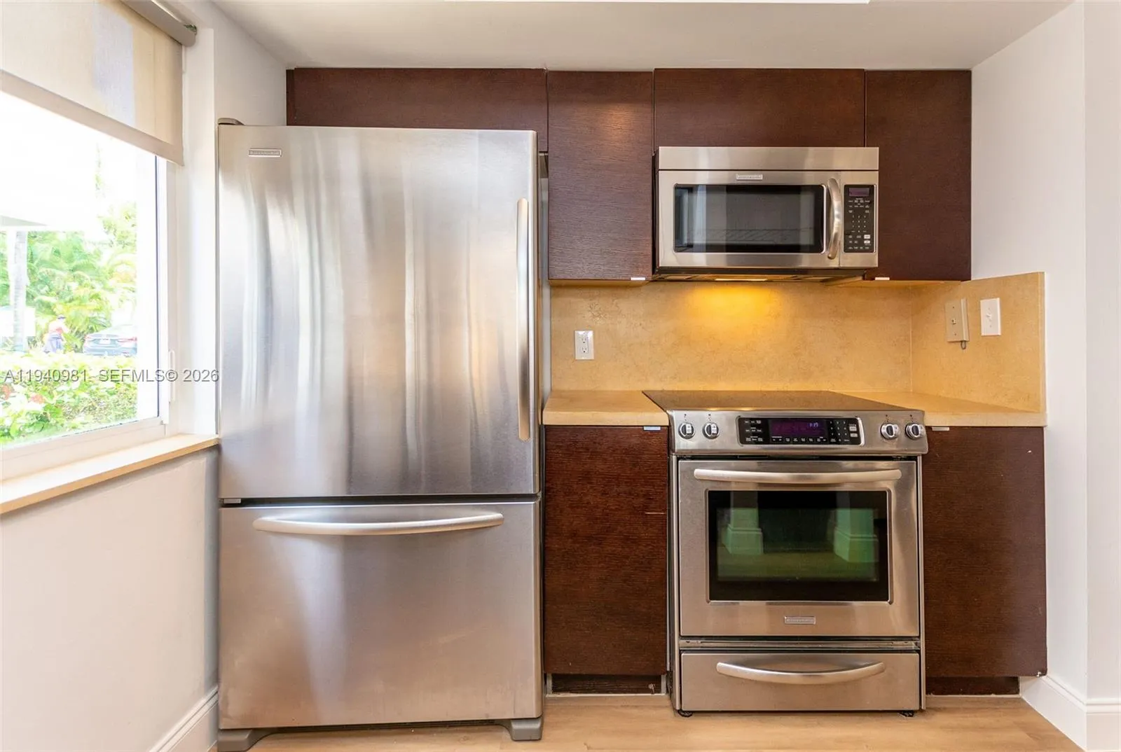 2945 Bridgeport Ave C, Miami, Florida 33133, Miami, Florida 33133, 2 Bedrooms Bedrooms, ,2 BathroomsBathrooms,Residential Lease,For Rent,2945 Bridgeport Ave C, Miami, Florida 33133,A11940981