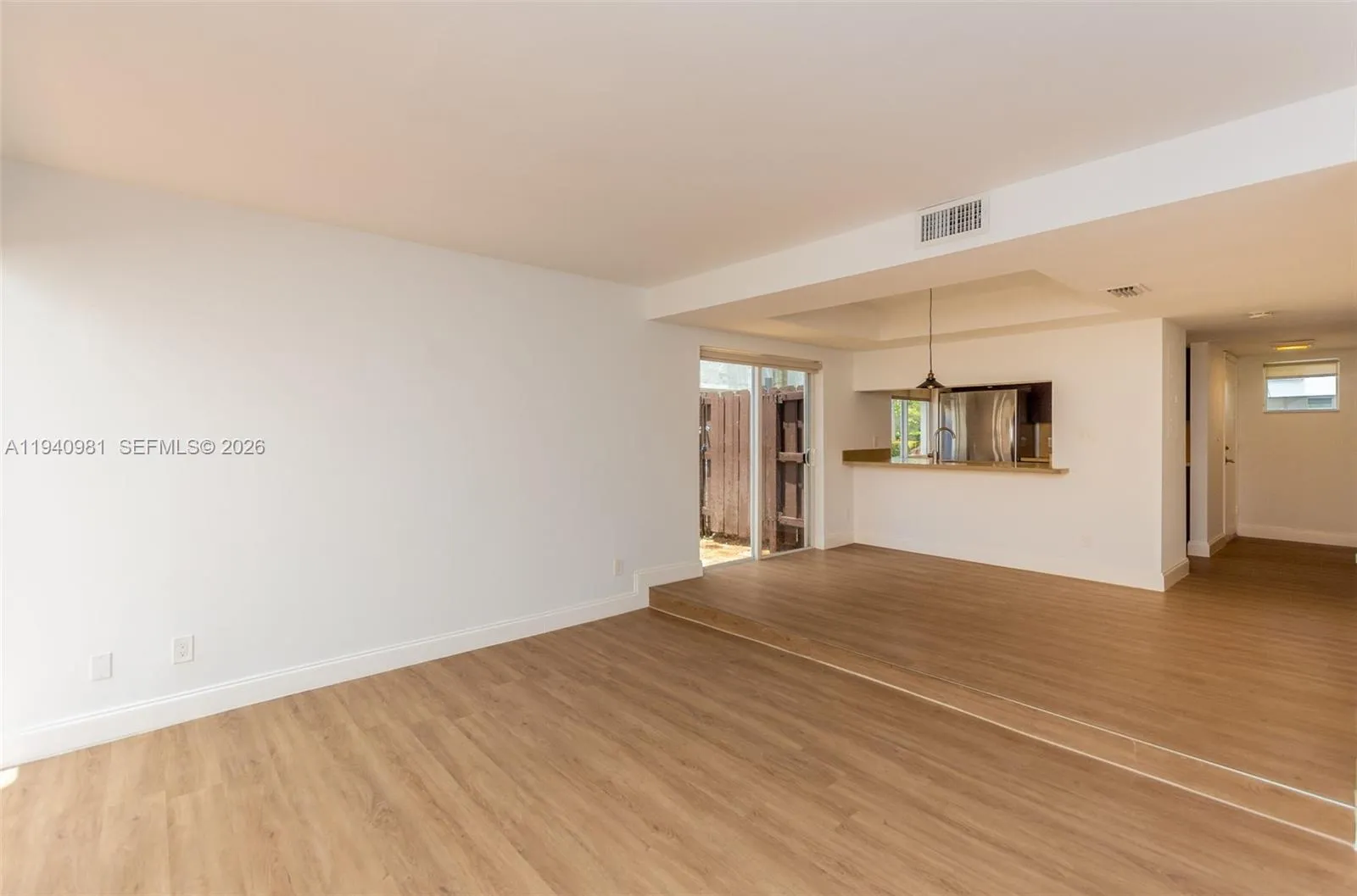 2945 Bridgeport Ave C, Miami, Florida 33133, Miami, Florida 33133, 2 Bedrooms Bedrooms, ,2 BathroomsBathrooms,Residential Lease,For Rent,2945 Bridgeport Ave C, Miami, Florida 33133,A11940981