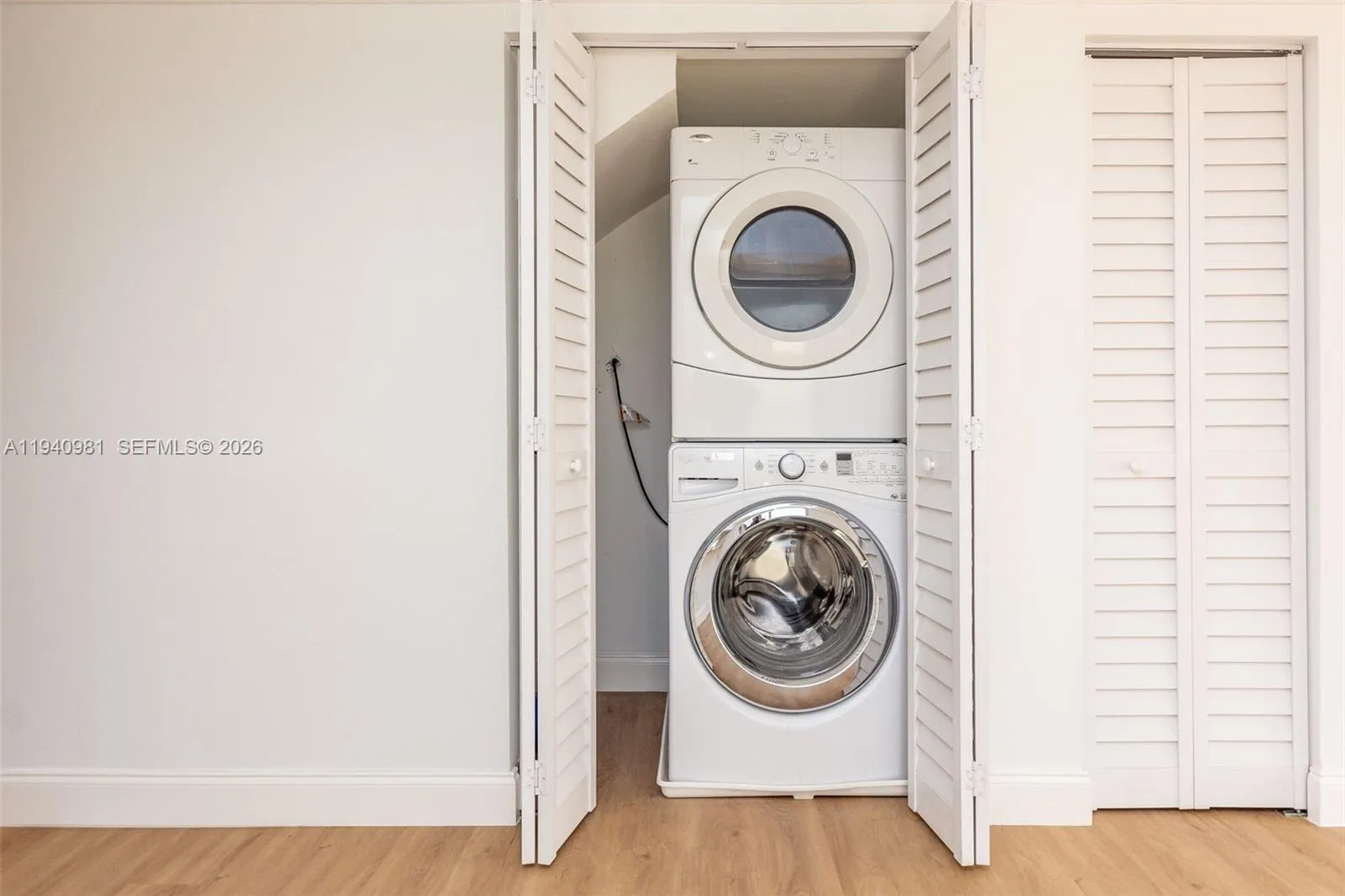 2945 Bridgeport Ave C, Miami, Florida 33133, Miami, Florida 33133, 2 Bedrooms Bedrooms, ,2 BathroomsBathrooms,Residential Lease,For Rent,2945 Bridgeport Ave C, Miami, Florida 33133,A11940981