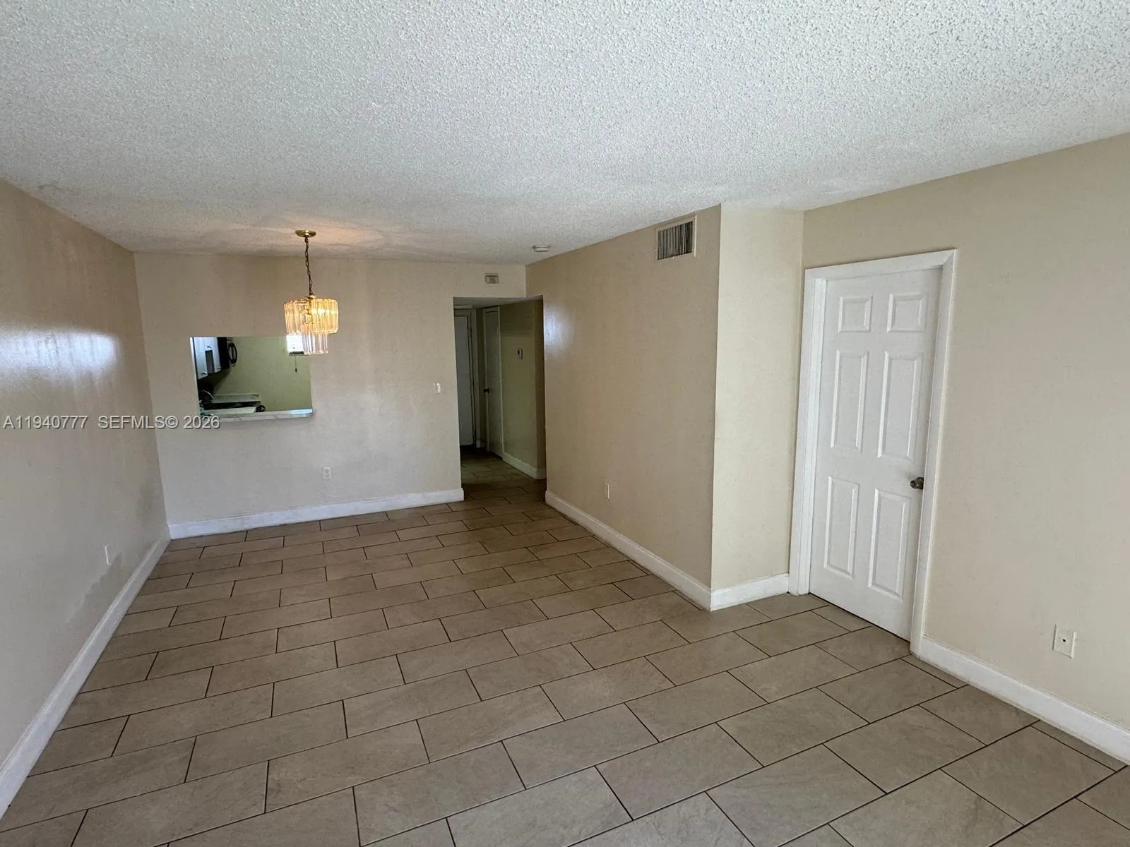 11307 Sw 200th St 310-b, Miami, Florida 33157, Miami, Florida 33157, 2 Bedrooms Bedrooms, ,2 BathroomsBathrooms,Residential Lease,For Rent,11307 Sw 200th St 310-b, Miami, Florida 33157,A11940777