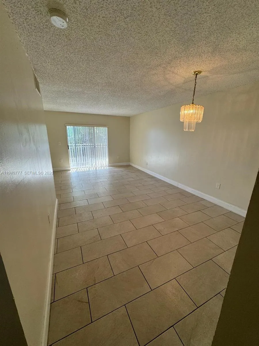 11307 Sw 200th St 310-b, Miami, Florida 33157, Miami, Florida 33157, 2 Bedrooms Bedrooms, ,2 BathroomsBathrooms,Residential Lease,For Rent,11307 Sw 200th St 310-b, Miami, Florida 33157,A11940777