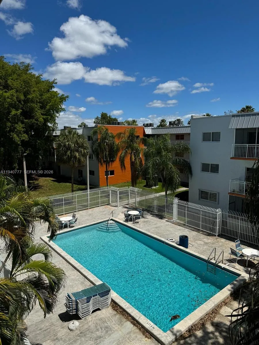 11307 Sw 200th St 310-b, Miami, Florida 33157, Miami, Florida 33157, 2 Bedrooms Bedrooms, ,2 BathroomsBathrooms,Residential Lease,For Rent,11307 Sw 200th St 310-b, Miami, Florida 33157,A11940777
