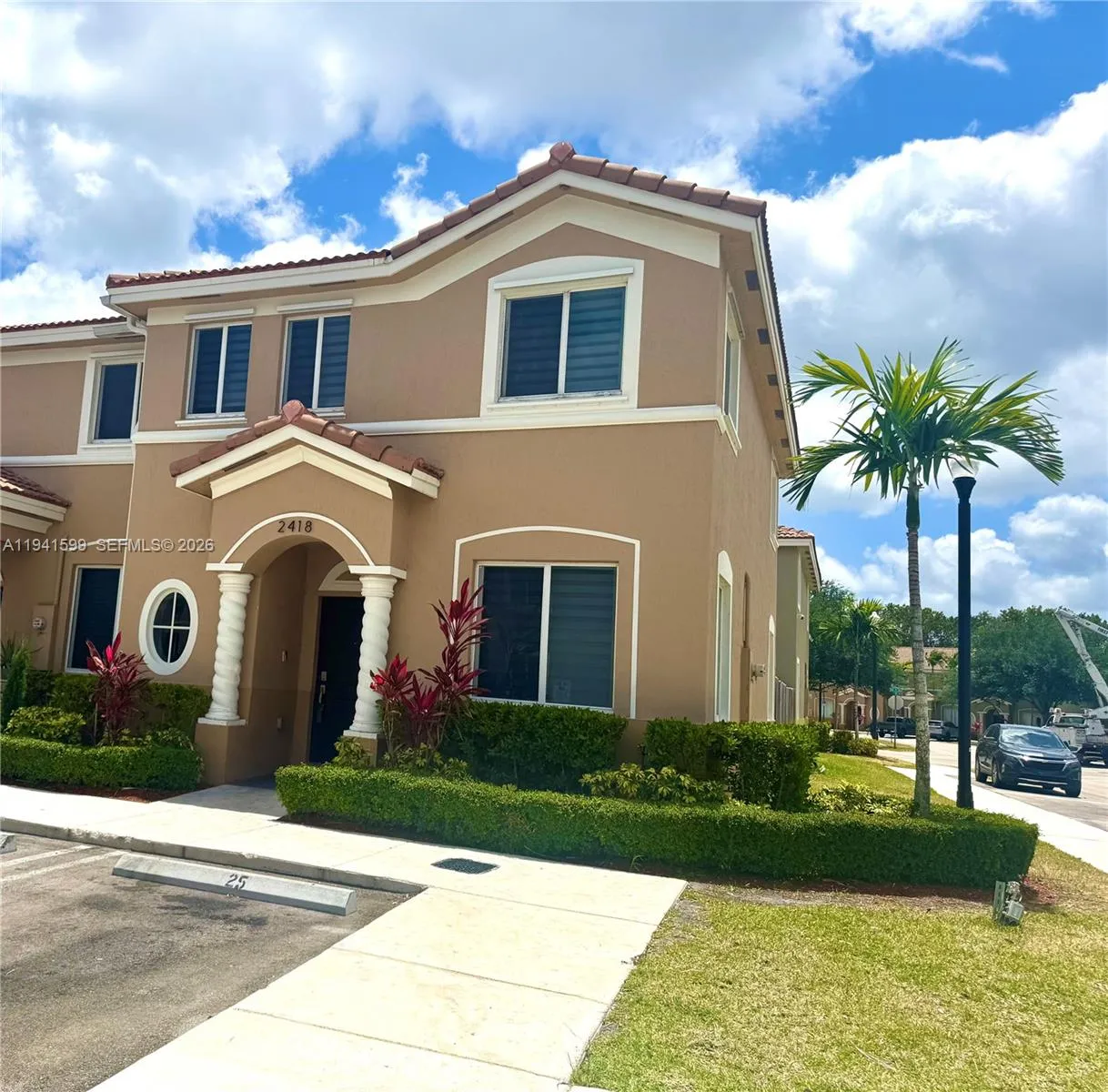 2418 Se 10th Ct, Homestead, Florida 33035, Homestead, Florida 33035, 4 Bedrooms Bedrooms, ,3 BathroomsBathrooms,Residential Lease,For Rent,2418 Se 10th Ct, Homestead, Florida 33035,A11941599