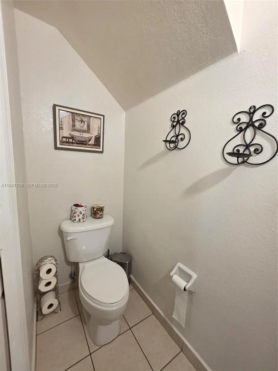 11702 Sw 137th Pl, Miami, Florida 33186, Miami, Florida 33186, 3 Bedrooms Bedrooms, ,2 BathroomsBathrooms,Residential,For Sale,11702 Sw 137th Pl, Miami, Florida 33186,A11941706