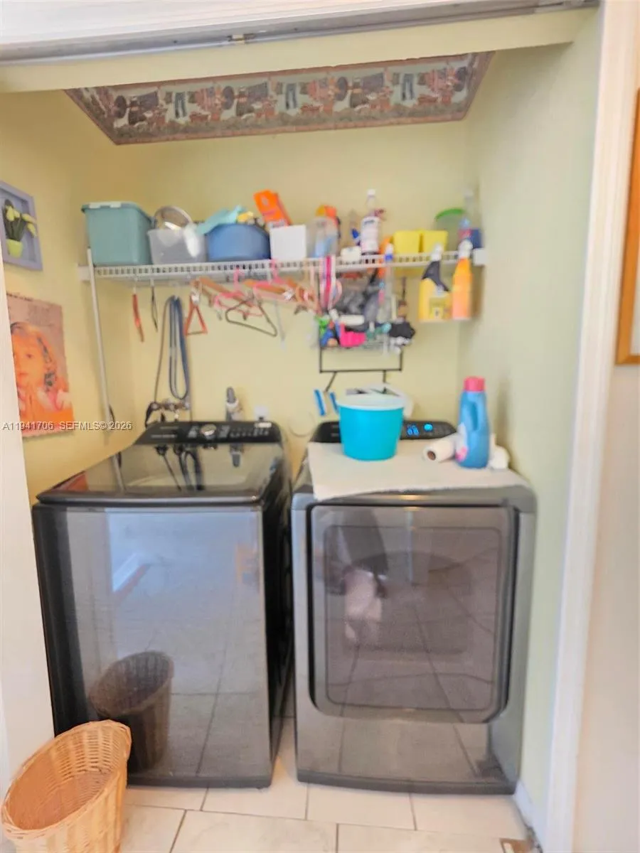 11702 Sw 137th Pl, Miami, Florida 33186, Miami, Florida 33186, 3 Bedrooms Bedrooms, ,2 BathroomsBathrooms,Residential,For Sale,11702 Sw 137th Pl, Miami, Florida 33186,A11941706