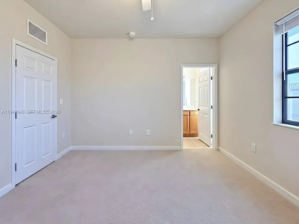 3511 W 89th Pl 3511, Hialeah, Florida 33018, Hialeah, Florida 33018, 2 Bedrooms Bedrooms, ,2 BathroomsBathrooms,Residential Lease,For Rent,3511 W 89th Pl 3511, Hialeah, Florida 33018,A11941648