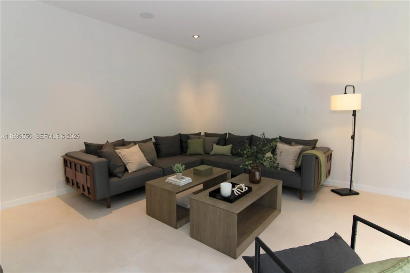 3540 Oak Ave, Miami, Florida 33133, Miami, Florida 33133, 4 Bedrooms Bedrooms, ,4 BathroomsBathrooms,Residential,For Sale,3540 Oak Ave, Miami, Florida 33133,A11939550