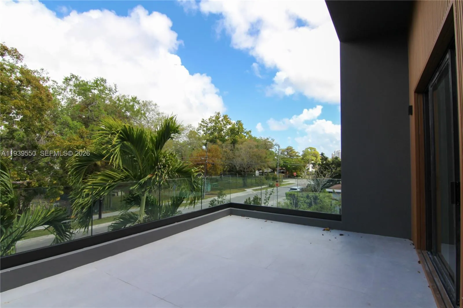 3540 Oak Ave, Miami, Florida 33133, Miami, Florida 33133, 4 Bedrooms Bedrooms, ,4 BathroomsBathrooms,Residential,For Sale,3540 Oak Ave, Miami, Florida 33133,A11939550