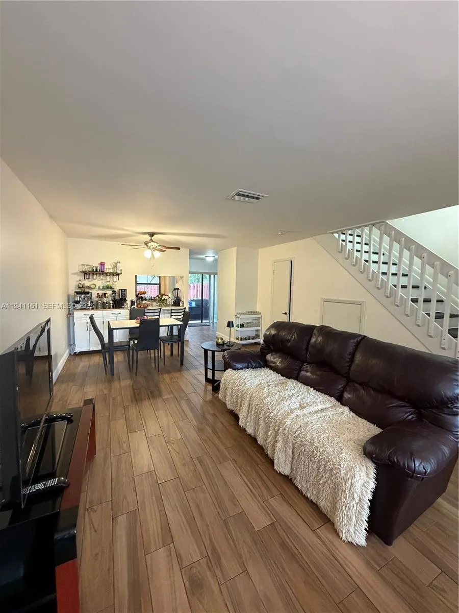 10332 Nw 3rd St, Pembroke Pines, Florida 33026, Pembroke Pines, Florida 33026, 2 Bedrooms Bedrooms, ,2 BathroomsBathrooms,Residential,For Sale,10332 Nw 3rd St, Pembroke Pines, Florida 33026,A11941161