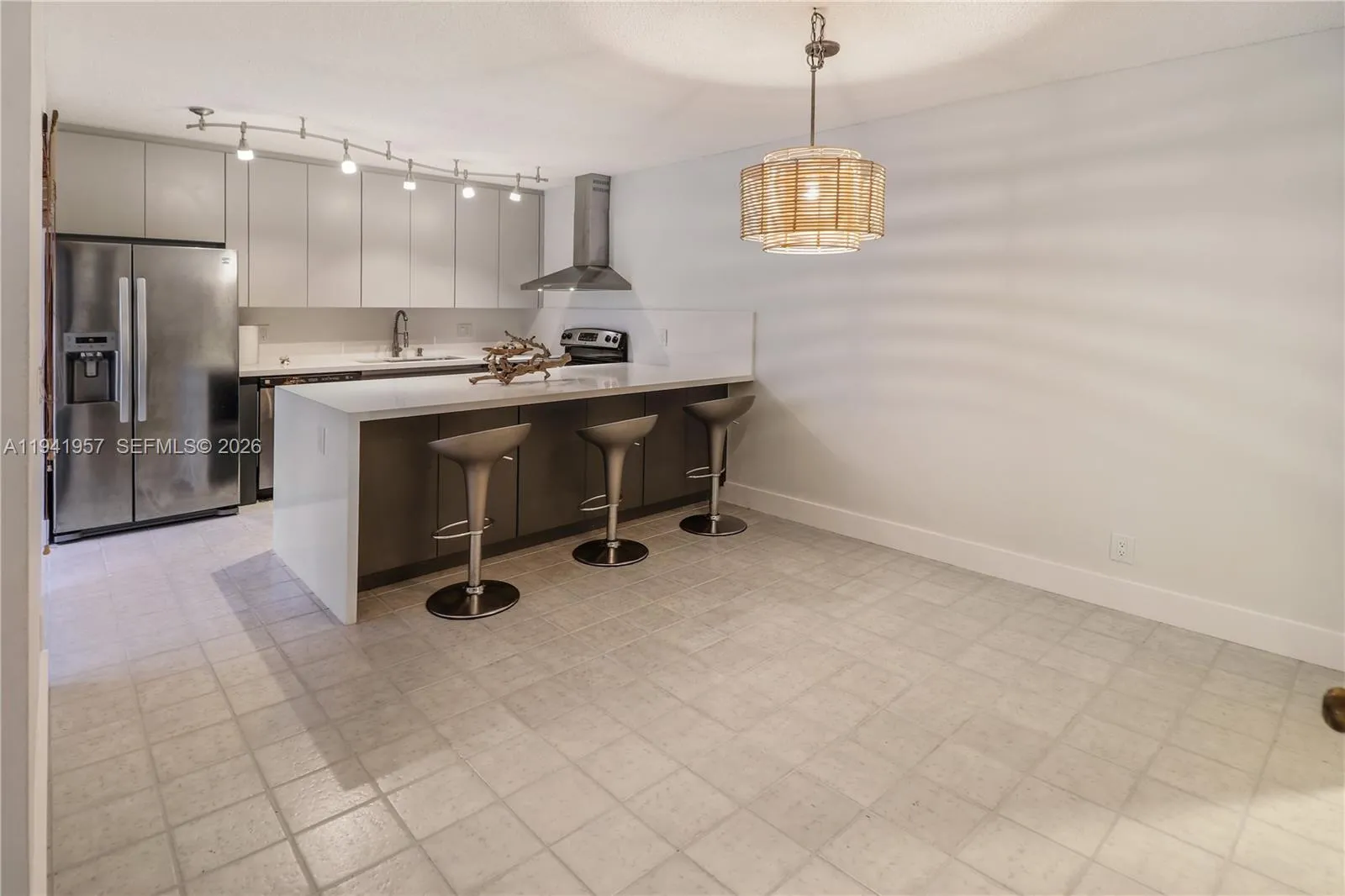 9977 Nw 6th Ct 9977, Plantation, Florida 33324, Plantation, Florida 33324, 2 Bedrooms Bedrooms, ,2 BathroomsBathrooms,Residential,For Sale,9977 Nw 6th Ct 9977, Plantation, Florida 33324,A11941957