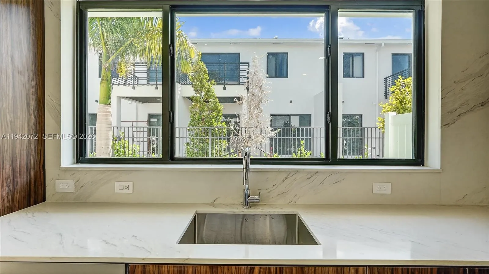 4620 Sw 32nd Ave A2, Dania Beach, Florida 33312, Dania Beach, Florida 33312, 3 Bedrooms Bedrooms, ,2 BathroomsBathrooms,Residential,For Sale,4620 Sw 32nd Ave A2, Dania Beach, Florida 33312,A11942072